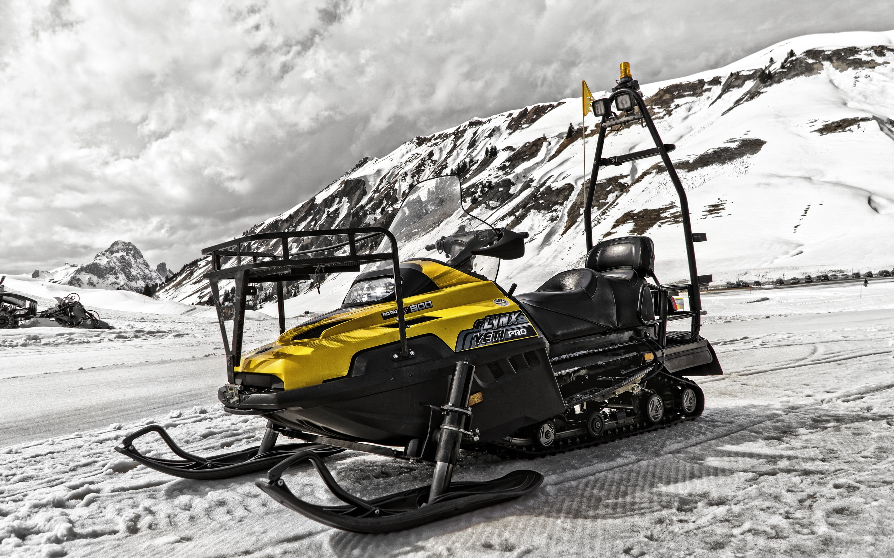 mountain, 2K, vehicle, winter, transportation, transport, snow, snow mobile, mobile, HD Wallpaper