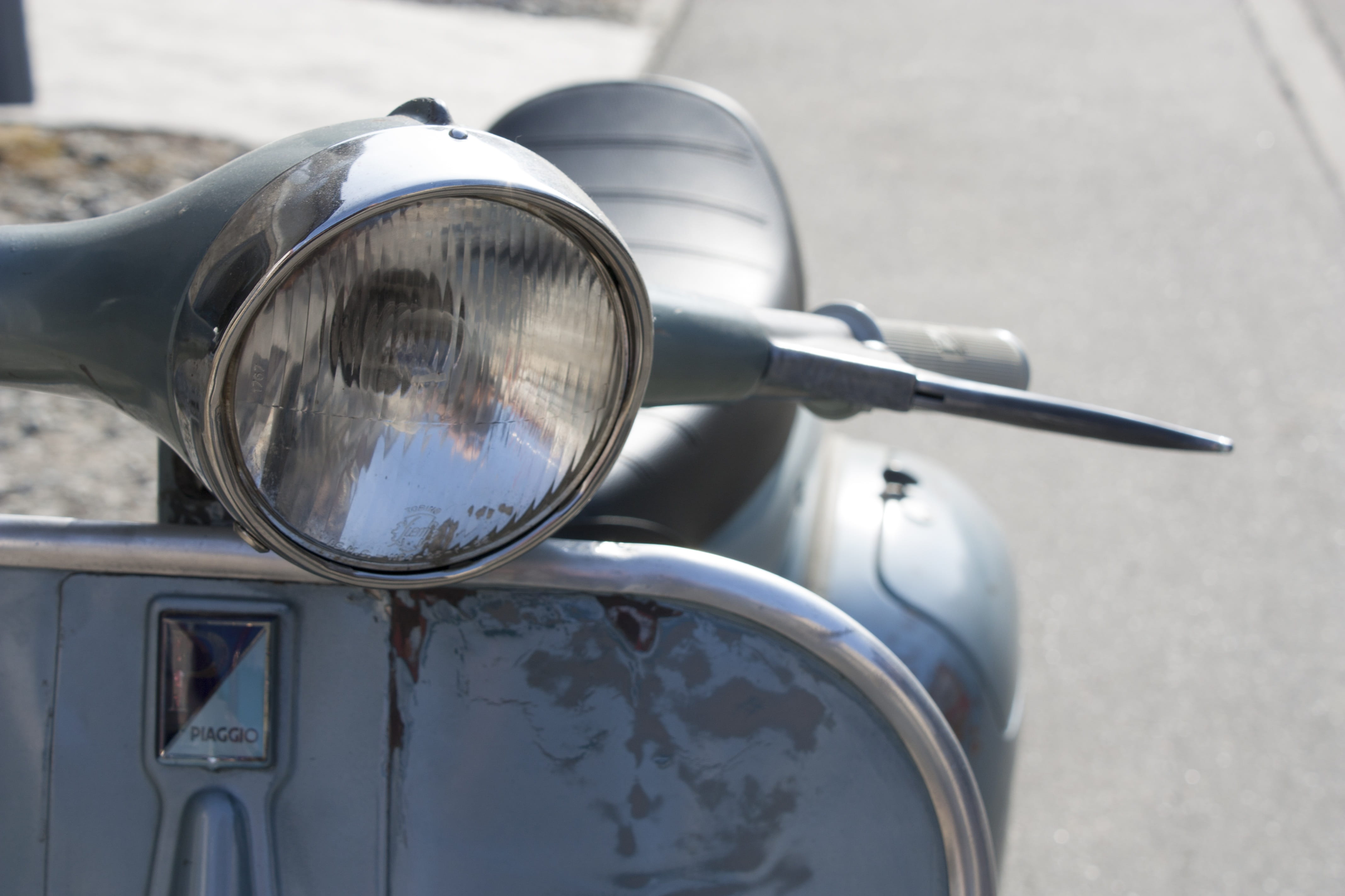 land vehicle, vespa, mode of transportation, stationary, no people, 4K, headlight, motor vehicle, motor scooter, focus on foreground, lighting equipment, HD Wallpaper