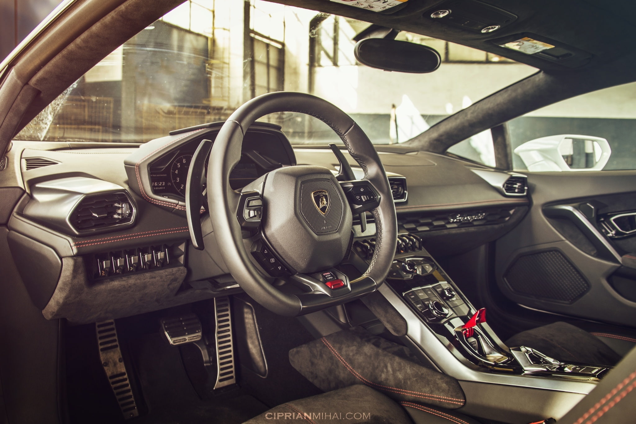dashboard, glass - material, steering wheel, land vehicle, LP 610-4, 1080P, black, luxury, car interior, motor vehicle, no people, control panel, interior, HD Wallpaper