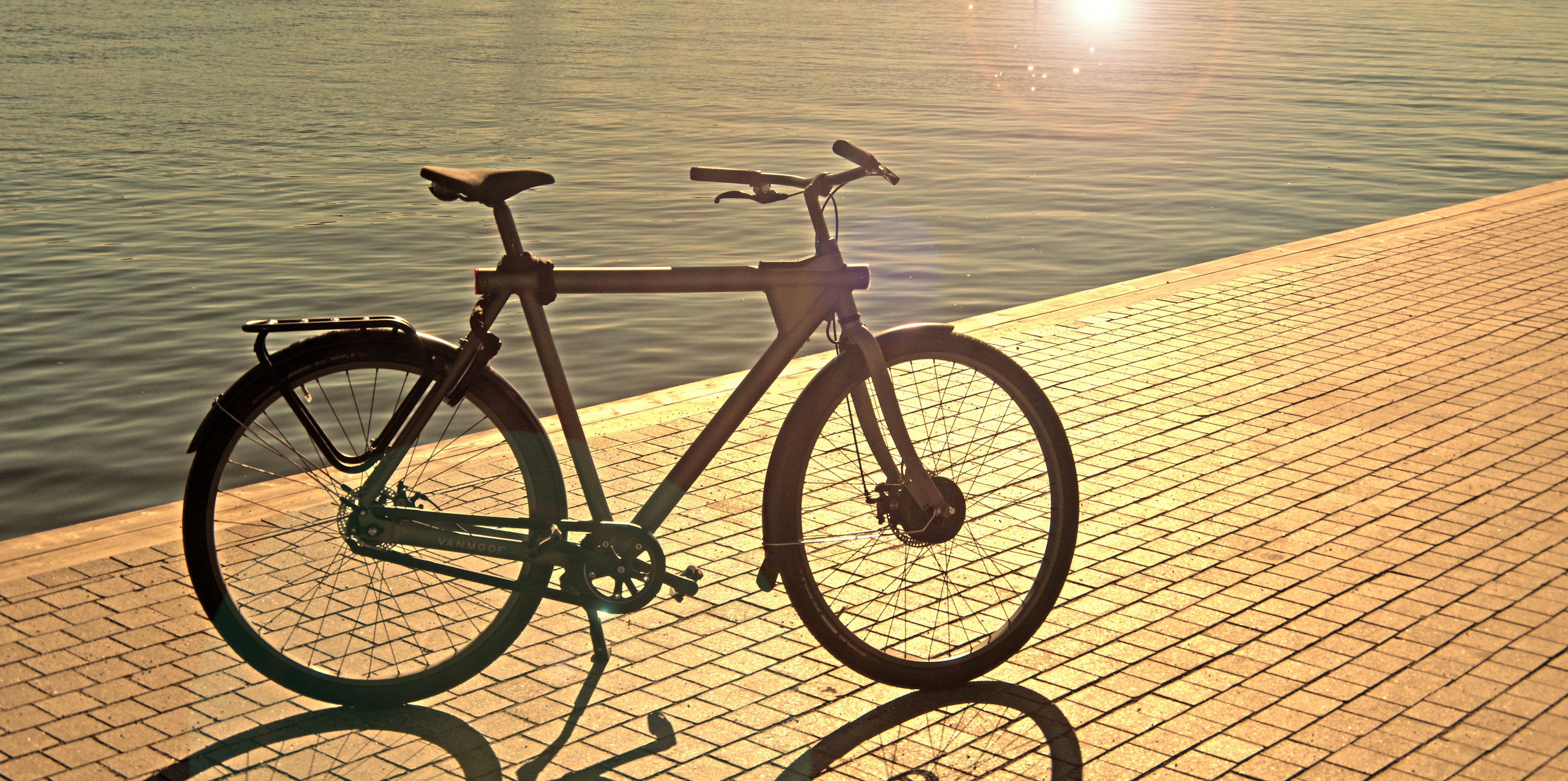 mountain, body, electric  bike, bike, Electric Bike, cycle, 5K, e-bike, mountain bike, water, bicycle, body of water, beside, outdoors, HD Wallpaper
