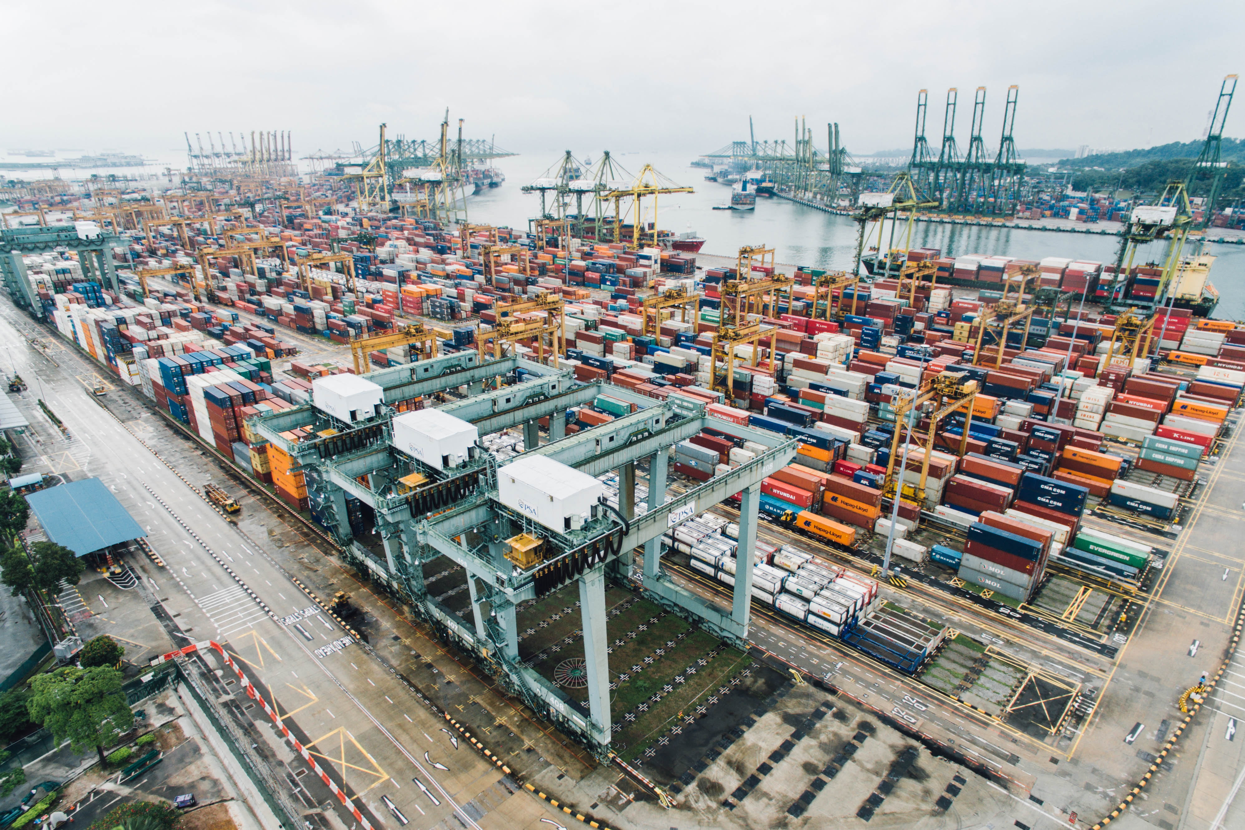 commercial Dock, transportation, wharf, nature, mode of transportation, aerial, machinery, city, pier, travel, high angle view, export, crane - Construction Machinery, HD Wallpaper