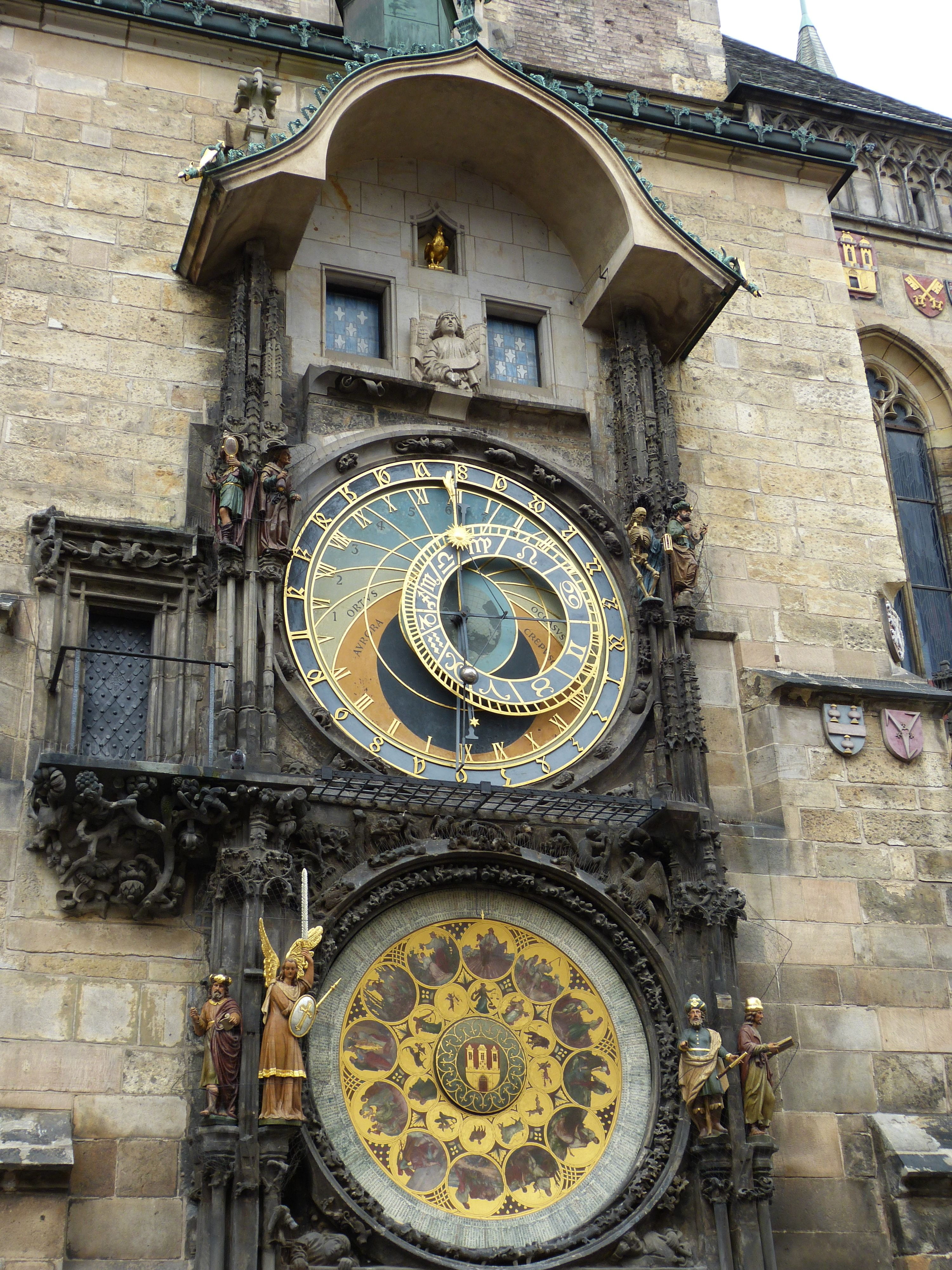 building, 4K, ornate, building exterior, the past, astronomical, prague, old town, clock face, town hall, clock tower, old, facade, roman numeral, outdoors, Phone HD Wallpaper