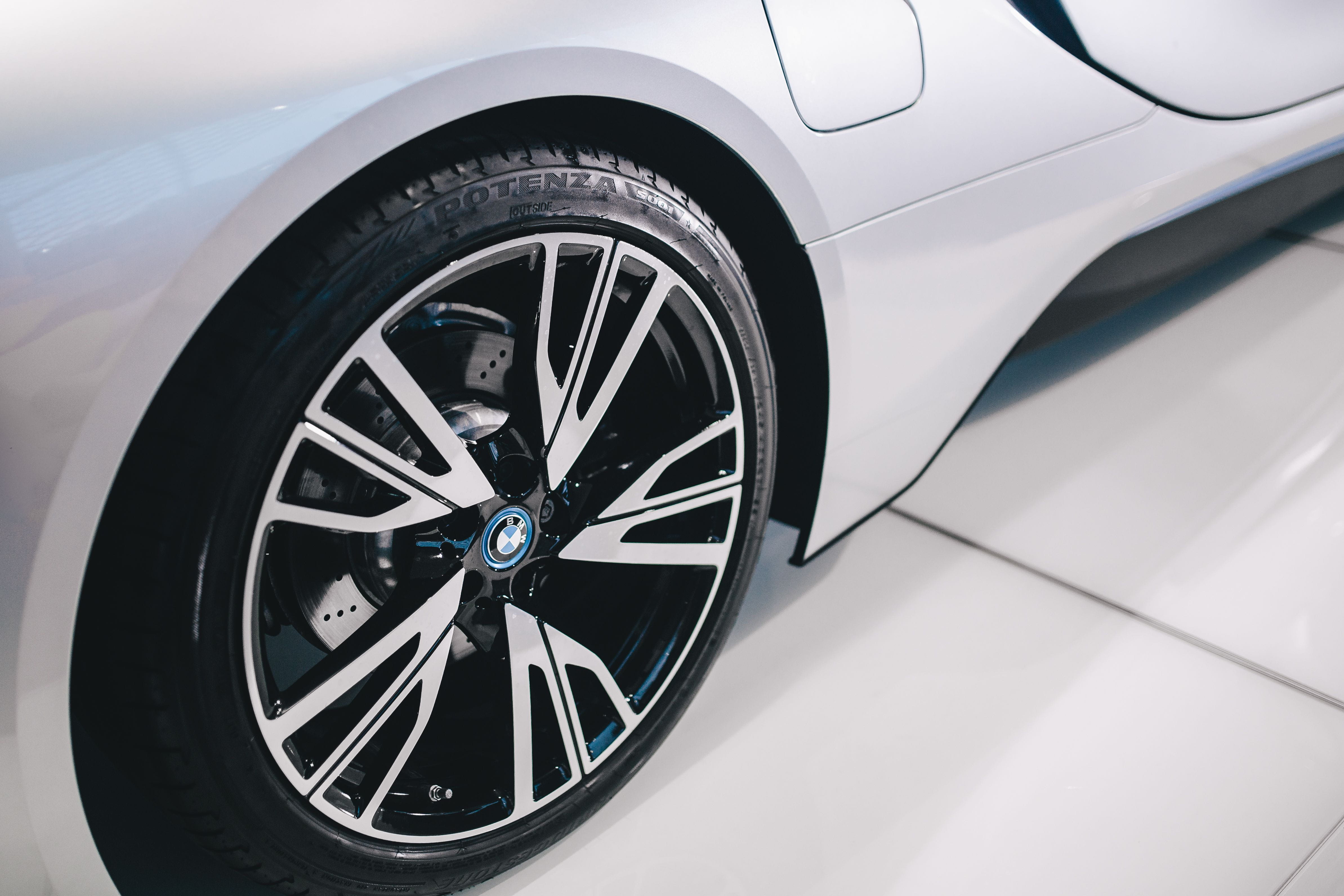 bmw, close-up, mode of Transport, spoke, mode of transportation, travel, shape, BMW i8, car, transportation, focus on foreground, land Vehicle, new, wheel, HD Wallpaper
