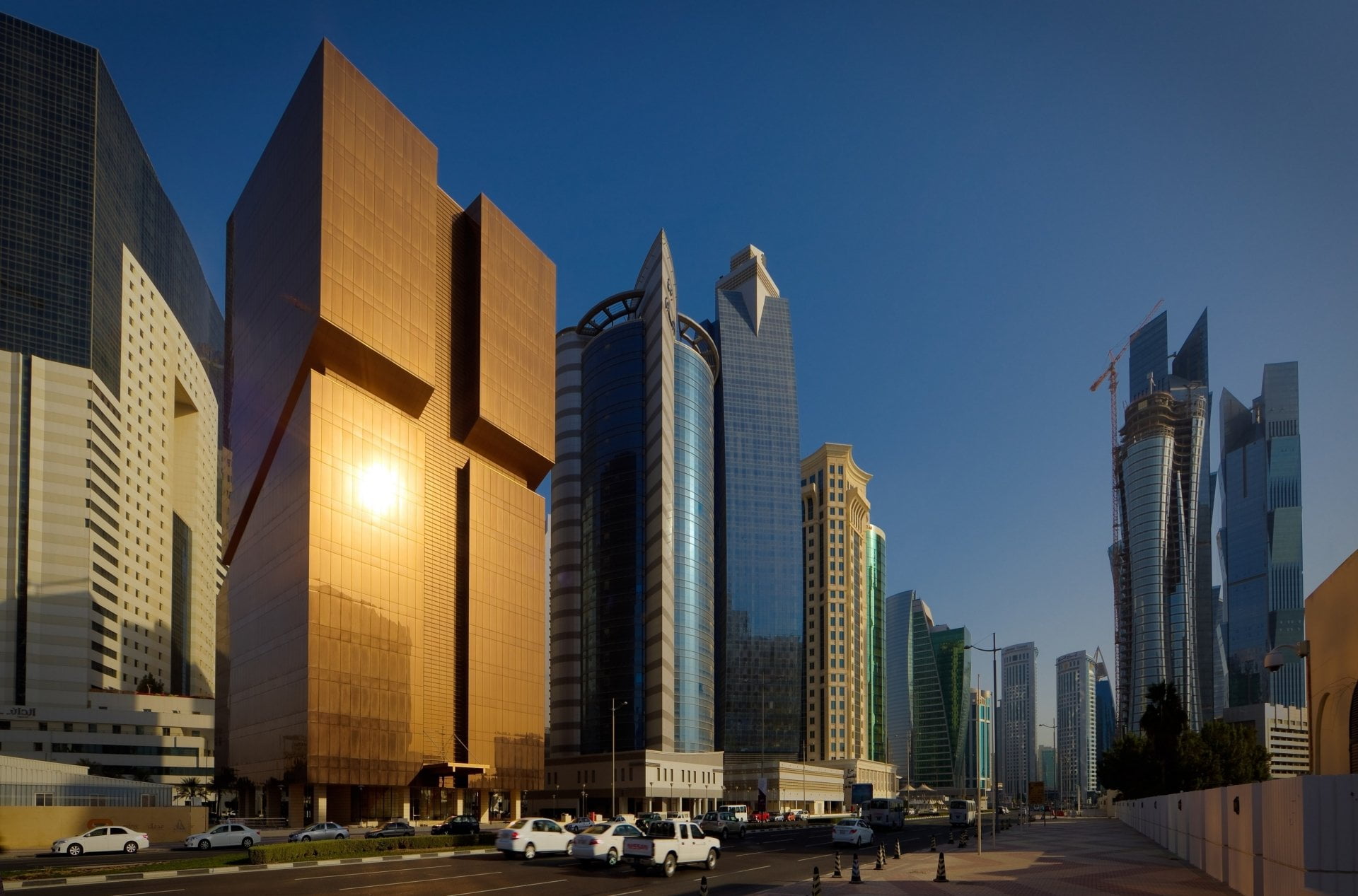 cityscape, outdoors, office, mode of transportation, financial district, no people, travel destinations, sky, clear sky, Qatar, built structure, urban skyline, HD Wallpaper