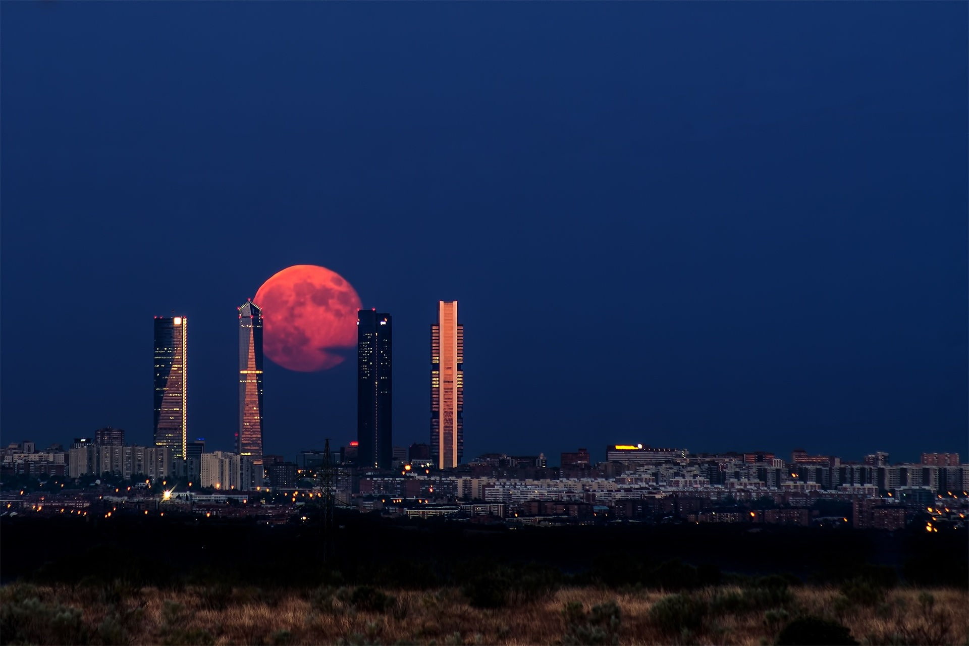 1080P, Madrid, Moon, skyscraper, HD Wallpaper