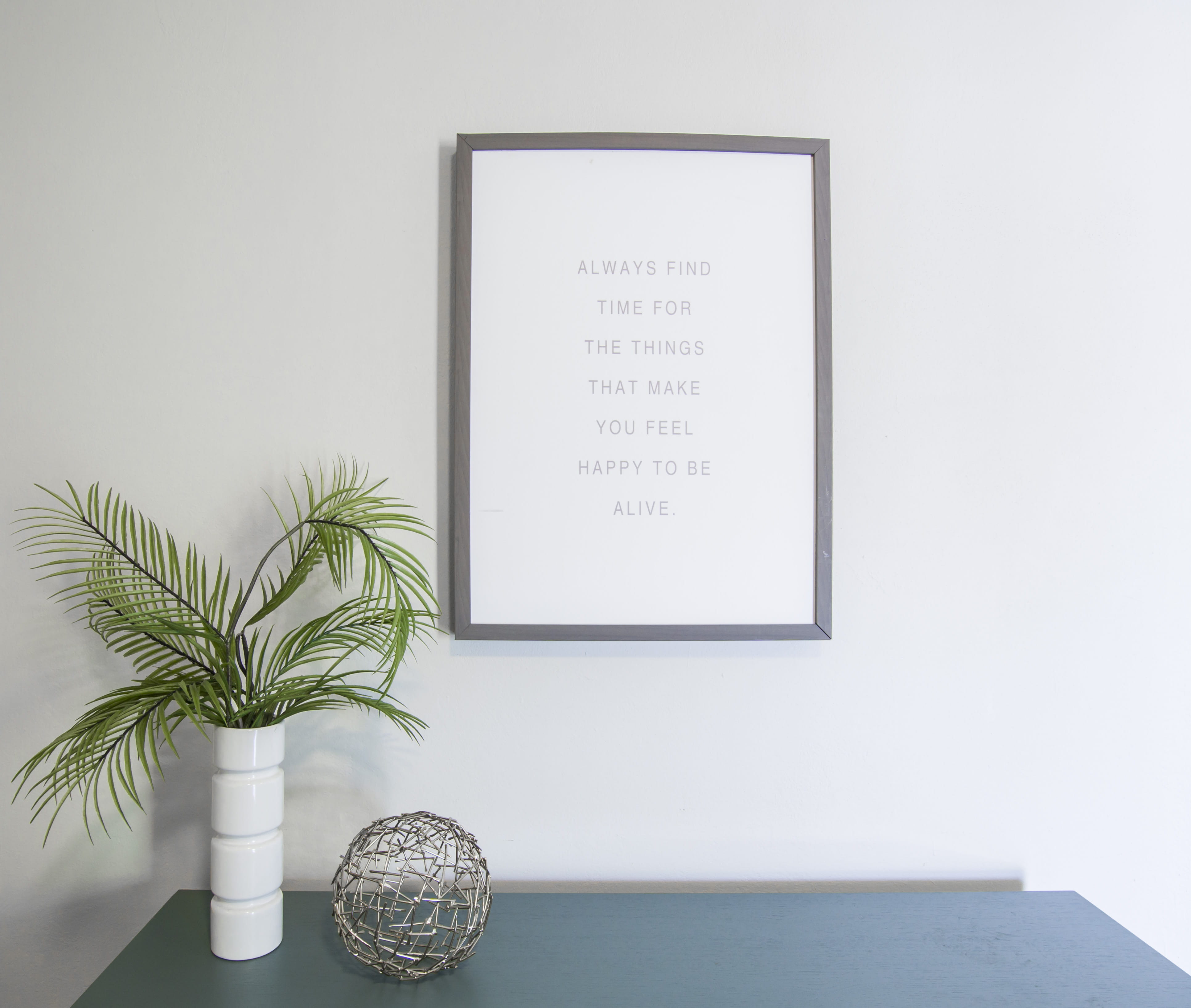 potted plant, 4K, business, communication, wall - building feature, picture frame, inspirational quote, growth, interior design, photo, still life, vase, HD Wallpaper