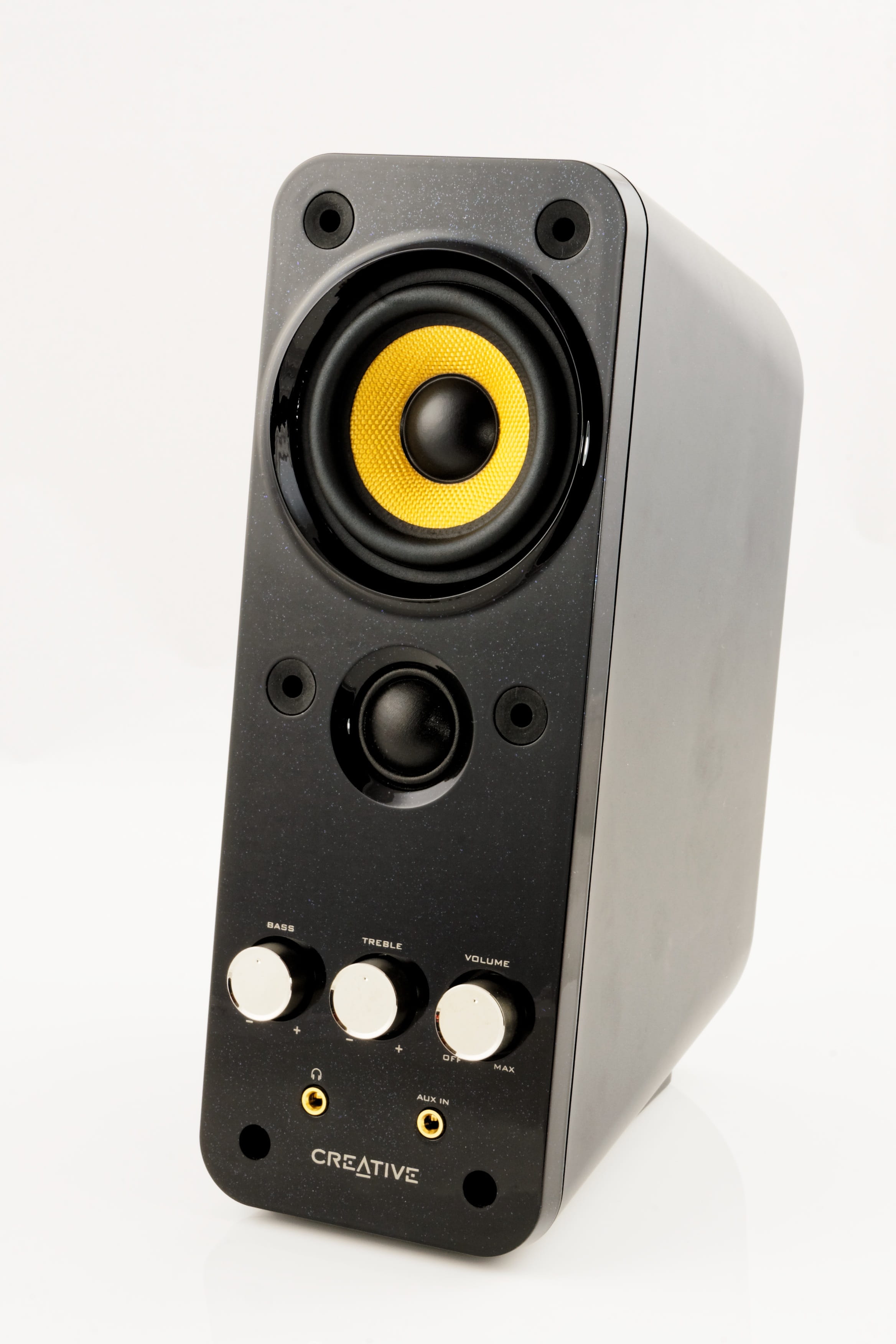 close-up, electronics industry, multimedia, Multimedia, bass, music, 2K, studio shot, pc speakers, indoors, stereo, shape, power supply, control, white, Phone HD Wallpaper