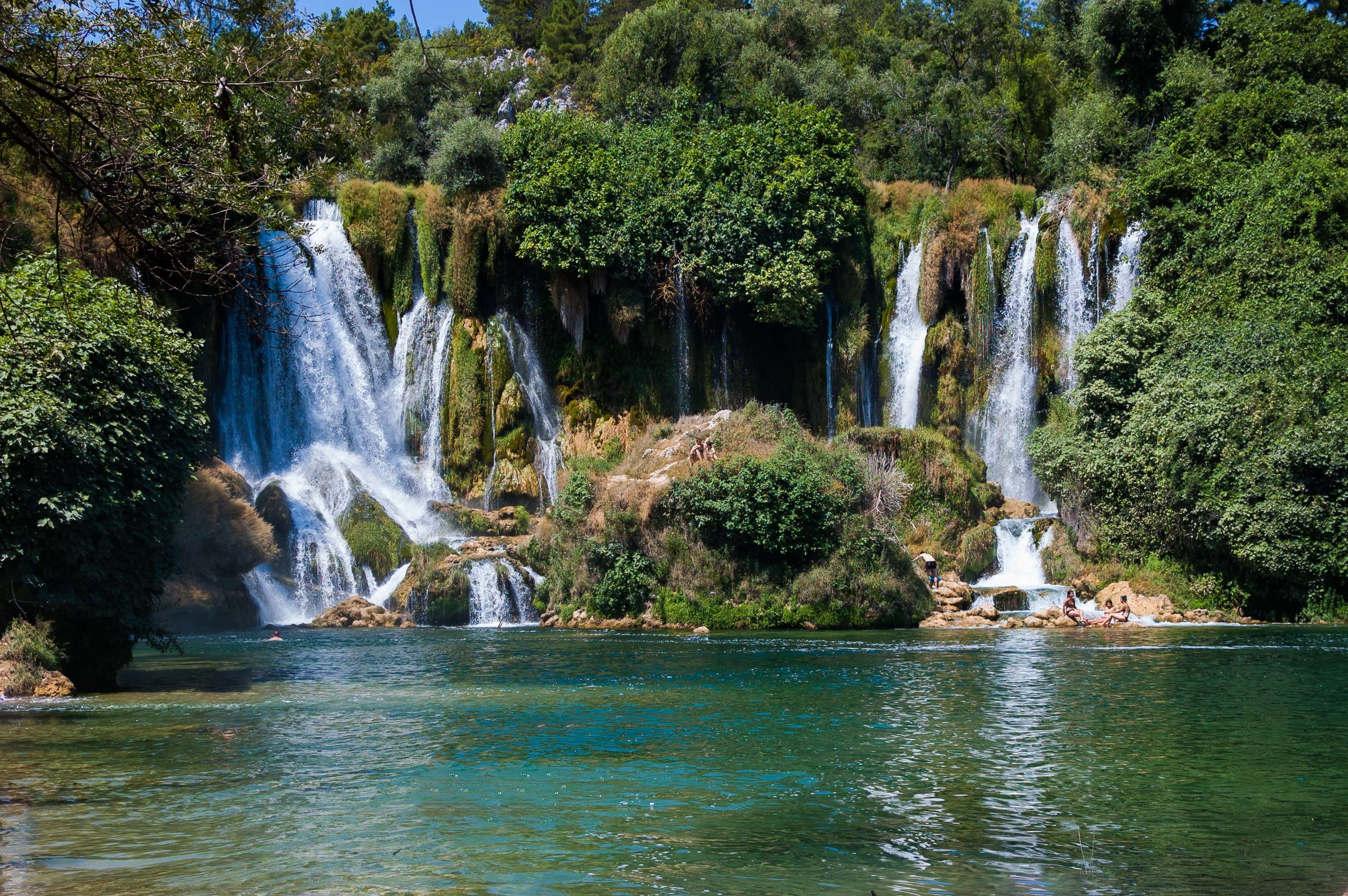 travel destinations, motion, environment, water, beauty in nature, liquid, growth, falling water, waterfront, plant, rainforest, flowing, scenics - nature, HD Wallpaper