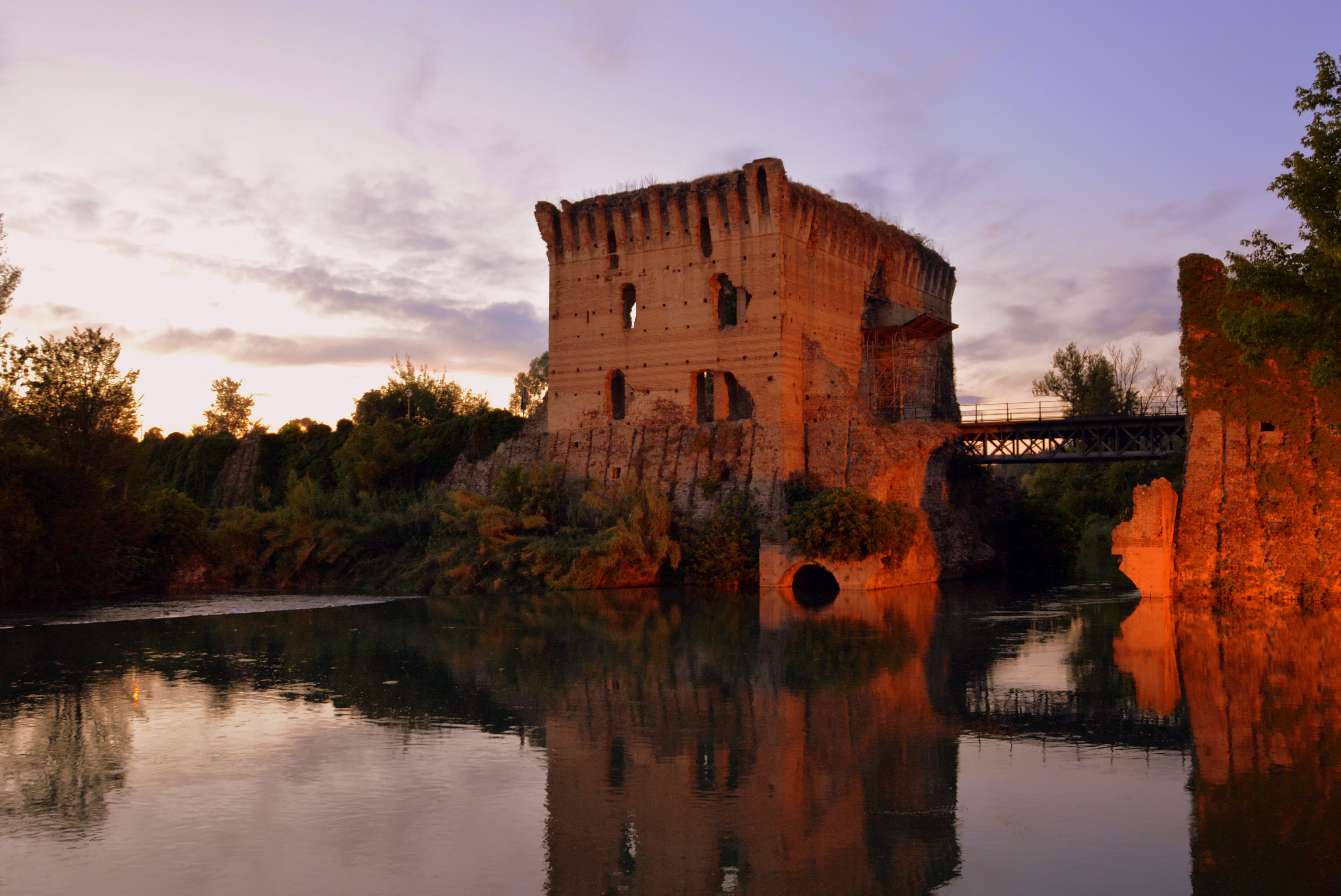 italy, water, trees, nature, building, bridge, reflection, the past, cloud - sky, lake, built structure, outdoors, arch bridge, borghetto, architecture, HD Wallpaper