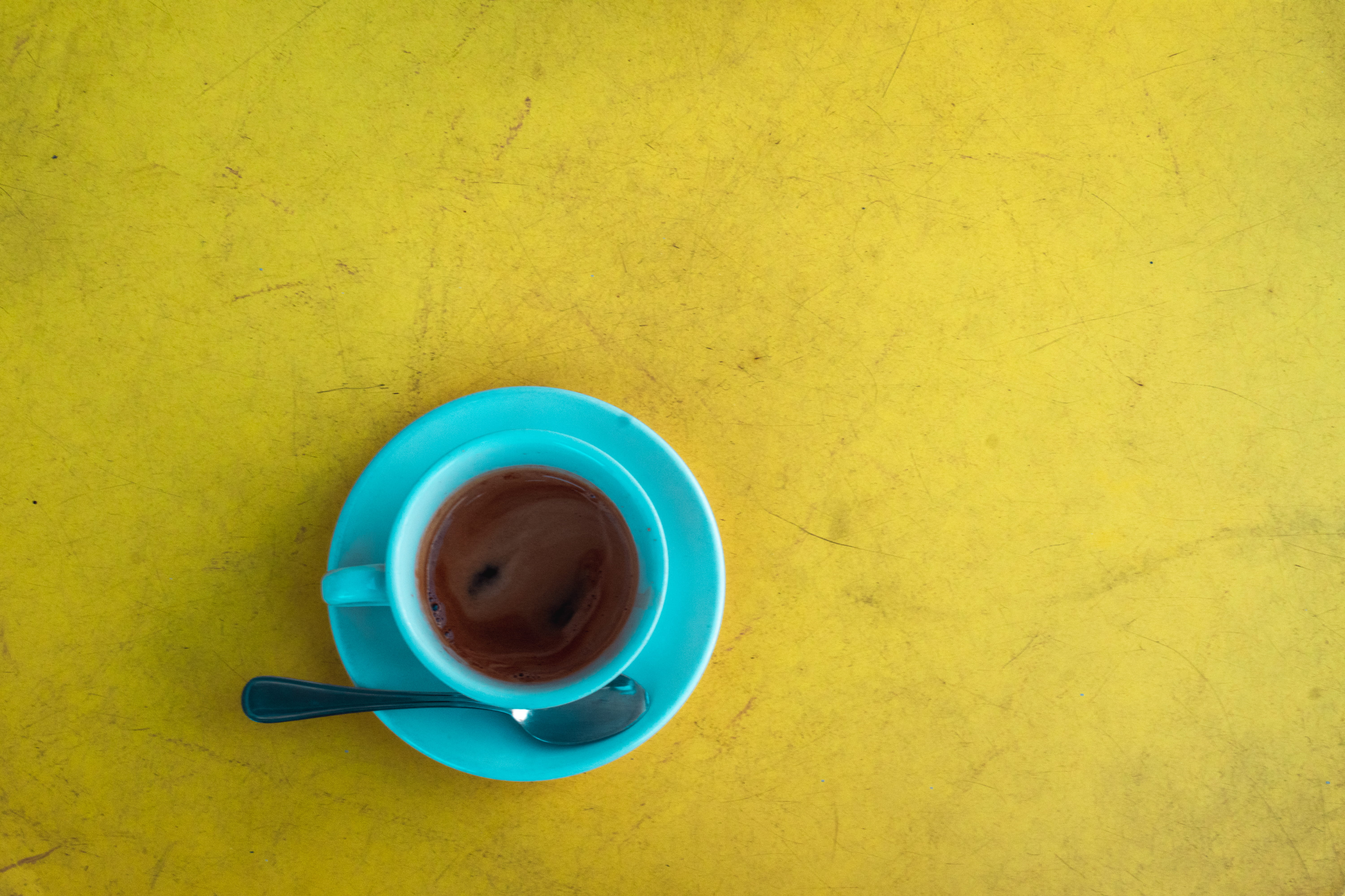 teacup, saucer, mug, porcelain, tea cup, no people, espresso, spoon, indoors, cup, coffee, cafe, high angle view, freshness, beverage, crockery, coffee cup, HD Wallpaper