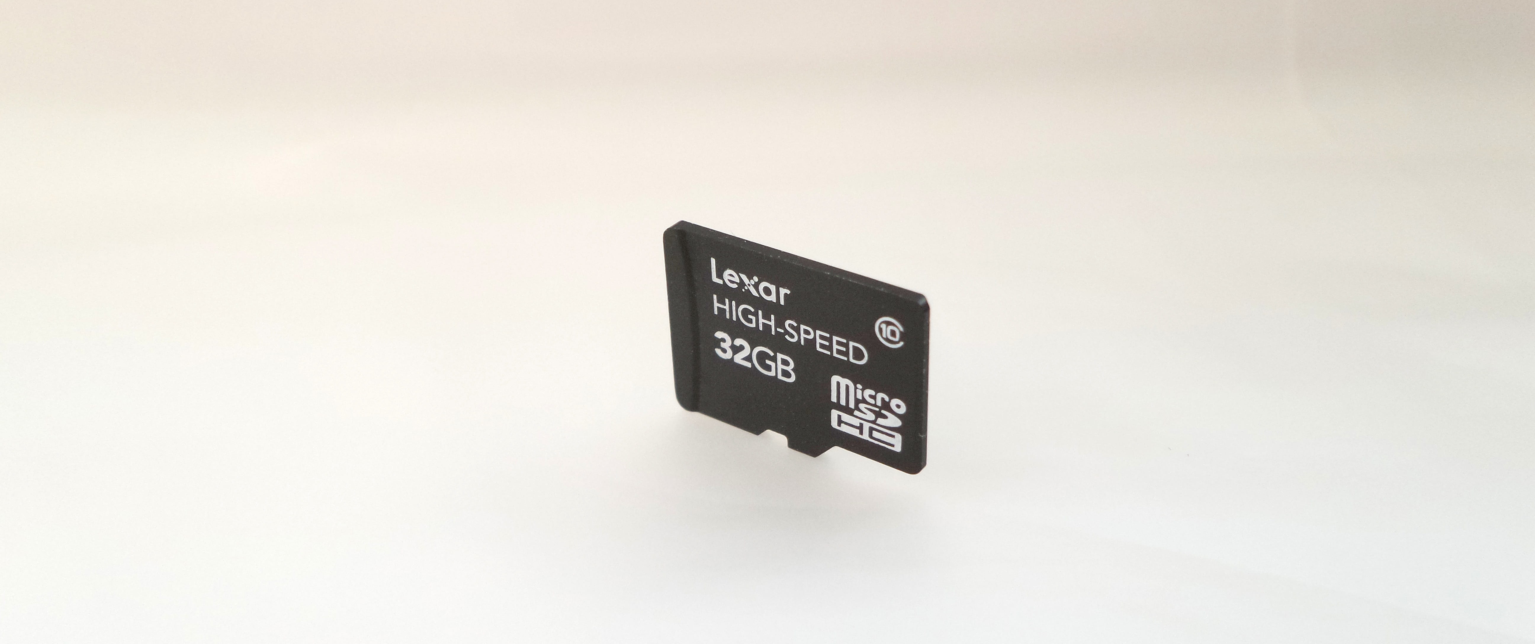 studio shot, sd, micro, 32gb, symbol, retail, single object, non-western script, business, Background, label, data, Card, message, white background, card, HD Wallpaper