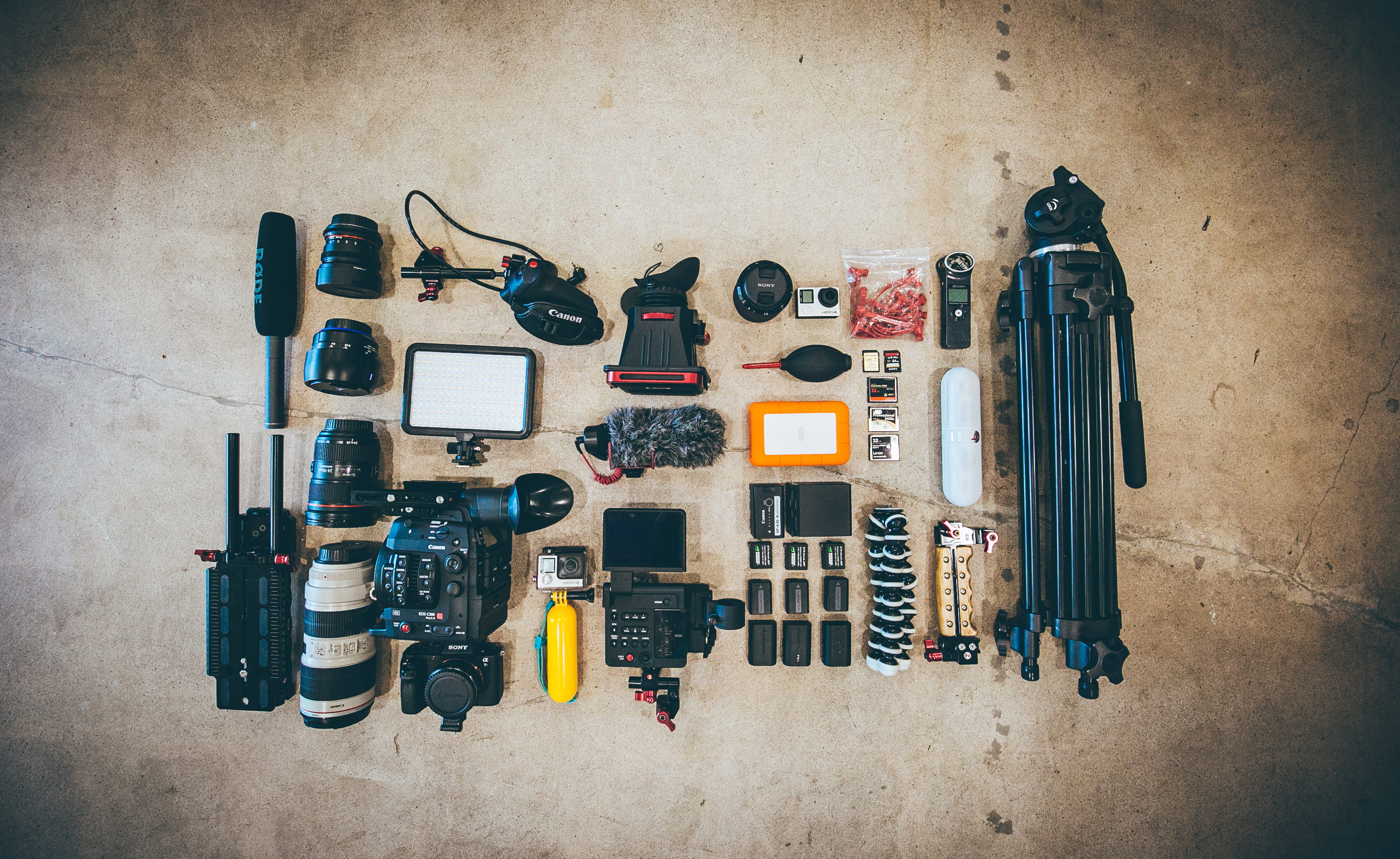 large group of objects, workshop, auto repair shop, technology, camera flatlay, wall - building feature, control, camera, tool, connection, no people, equipment, HD Wallpaper