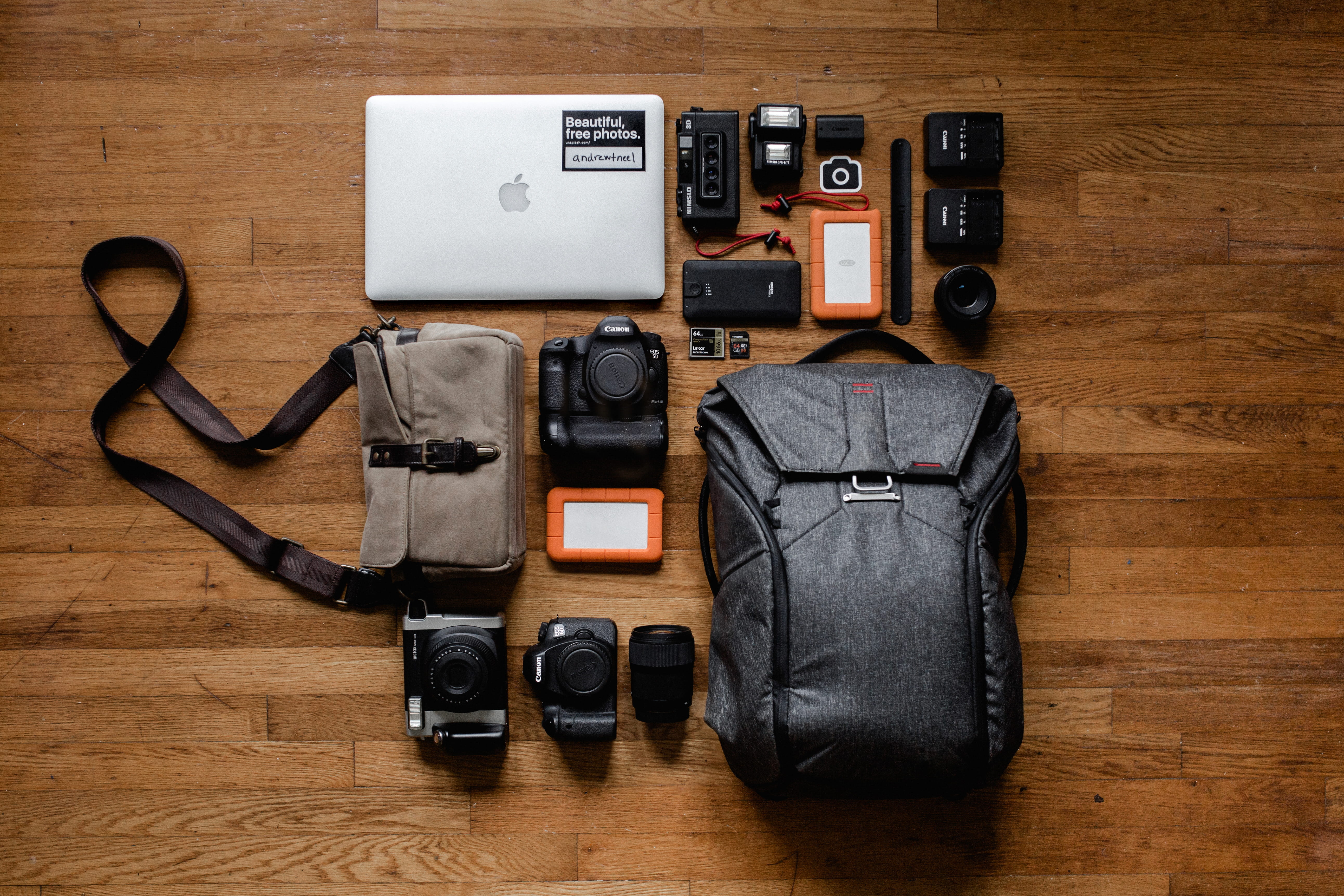 wood - material, organization, technology, len, hard drive, hardwood floor, digital camera, arrangement, laptop, travel, gear, film camera, camera - photographic equipment, HD Wallpaper