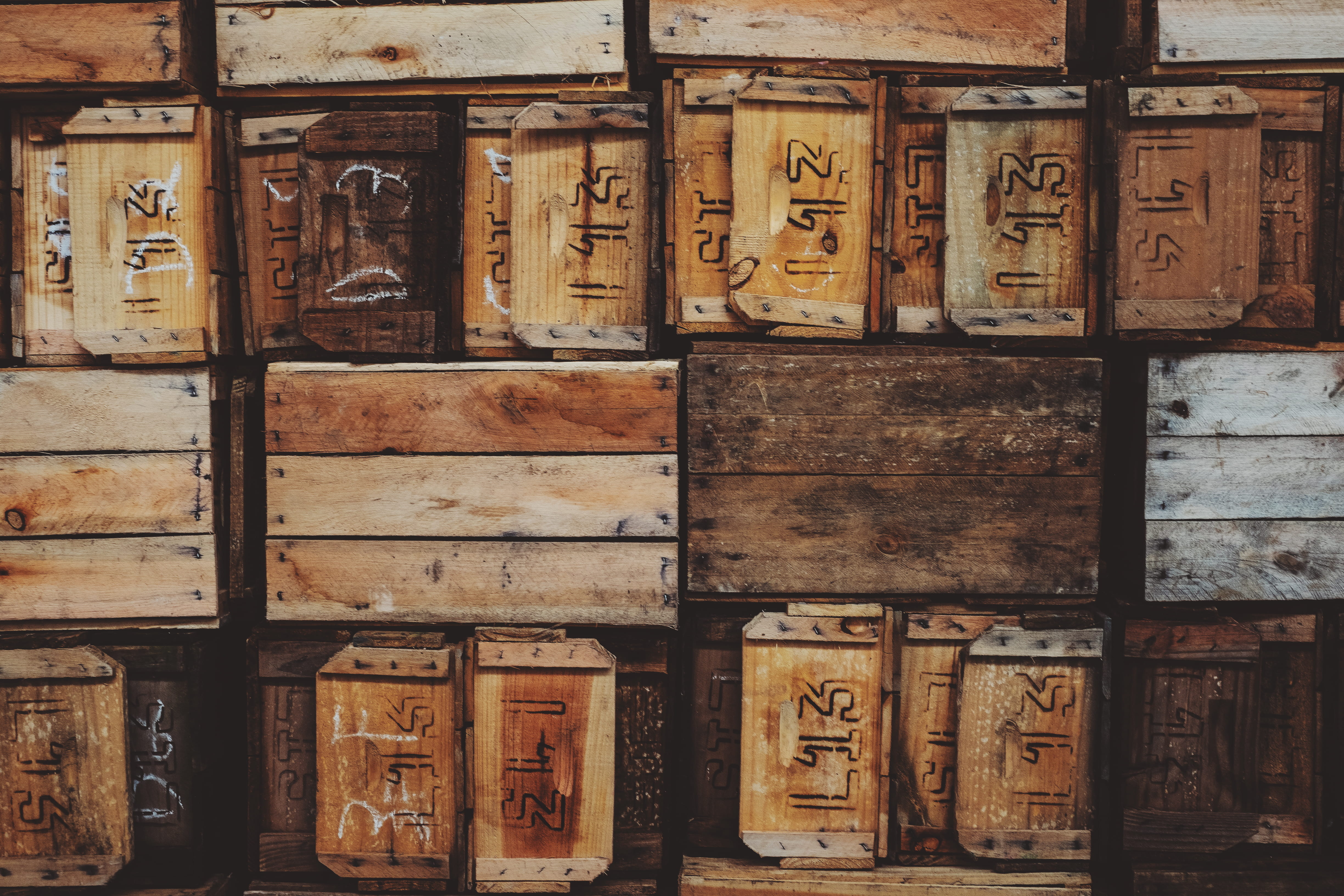 container, crates, brazil, side by side, transportation, arrangement, brick, box, pallets, stack, crate, collection, full frame, communication, large group of objects, HD Wallpaper