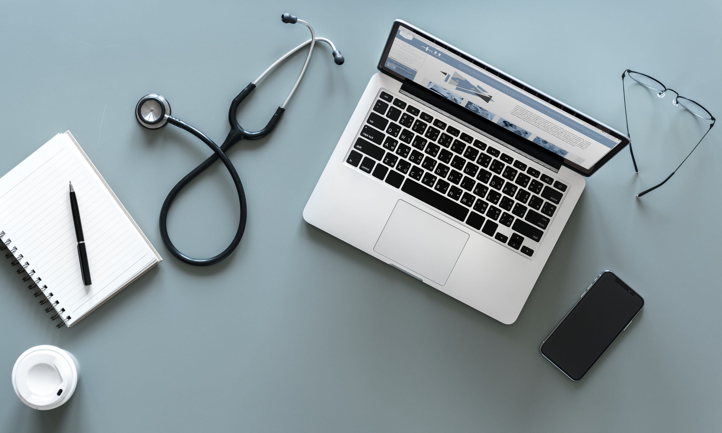 computer equipment, notebook, no people, glasses, laptop, studio shot, computer, equipment, indoors, computer keyboard, communication, directly above, pen, HD Wallpaper