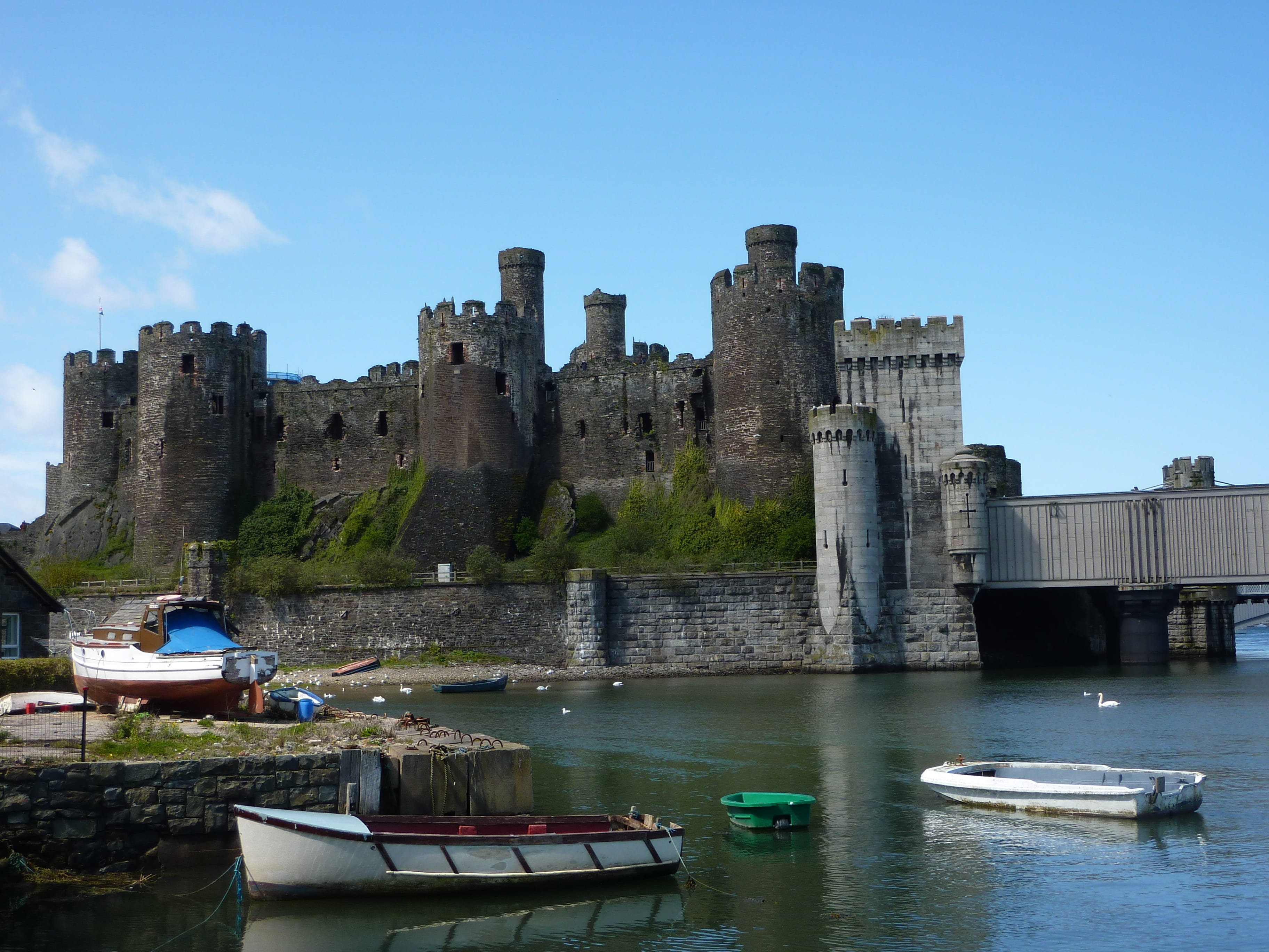 building exterior, conwy castle, wales, outdoors, built structure, history, 2K, no people, historical, nature, turret, nautical vessel, fort, transportation, HD Wallpaper