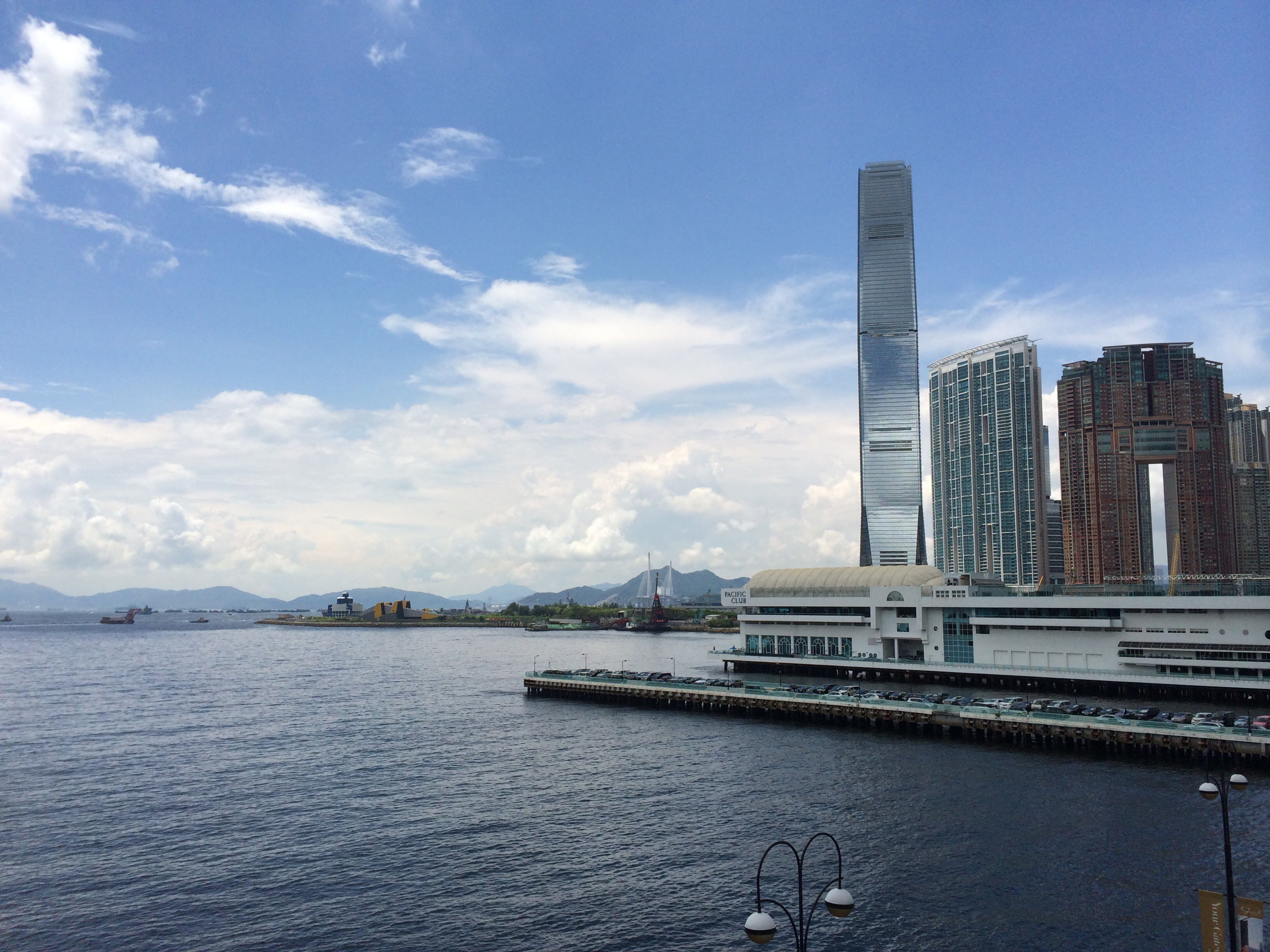cloud - sky, bay, harbour city, sea, outdoors, no people, built structure, architecture, transportation, hong kong, city, cityscape, building exterior, HD Wallpaper