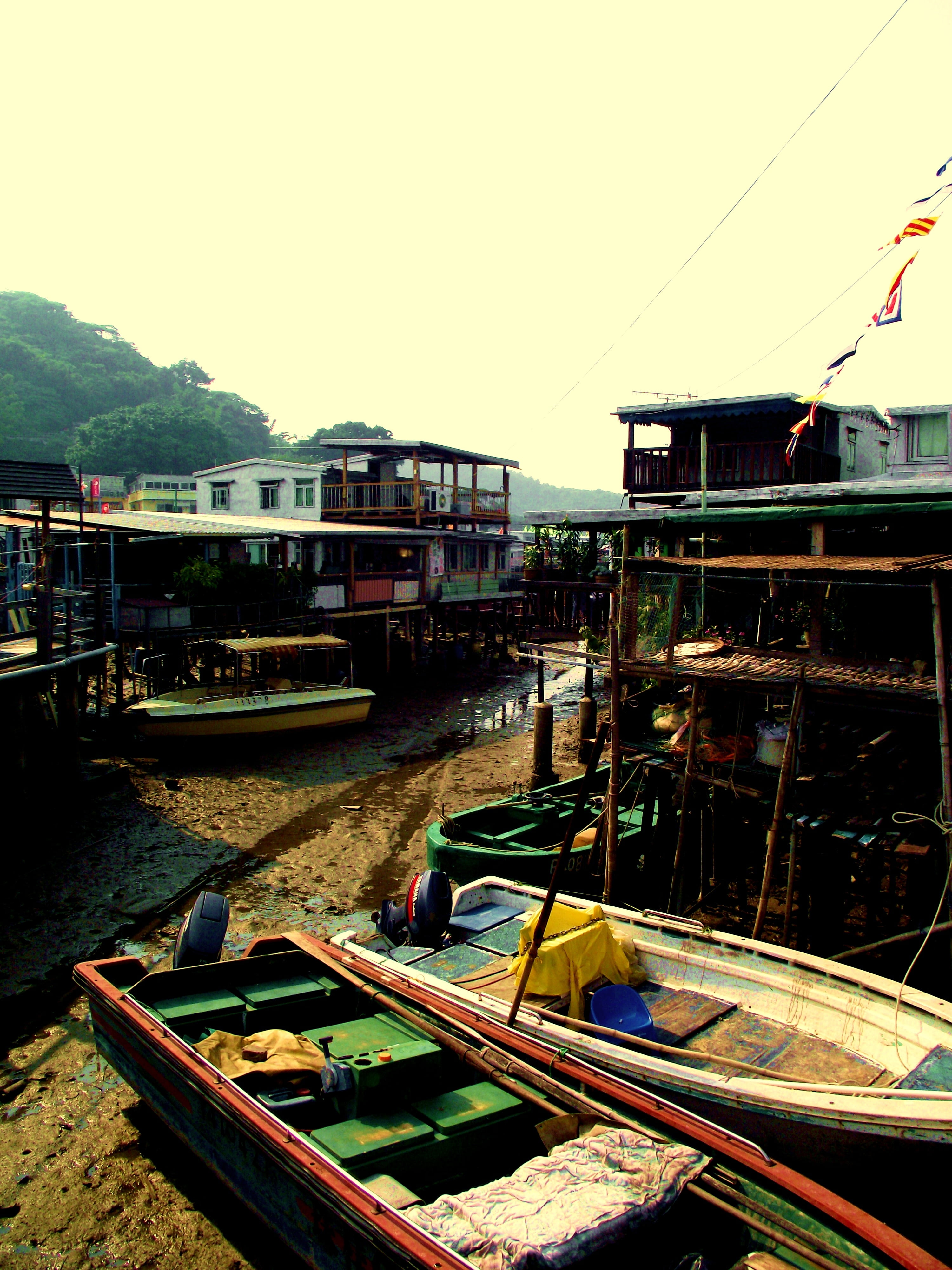 boat, simple, day, nature, poor, building exterior, china, chinese, nautical vessel, rural, waterfront, built structure, moored, mode of transportation, Phone HD Wallpaper