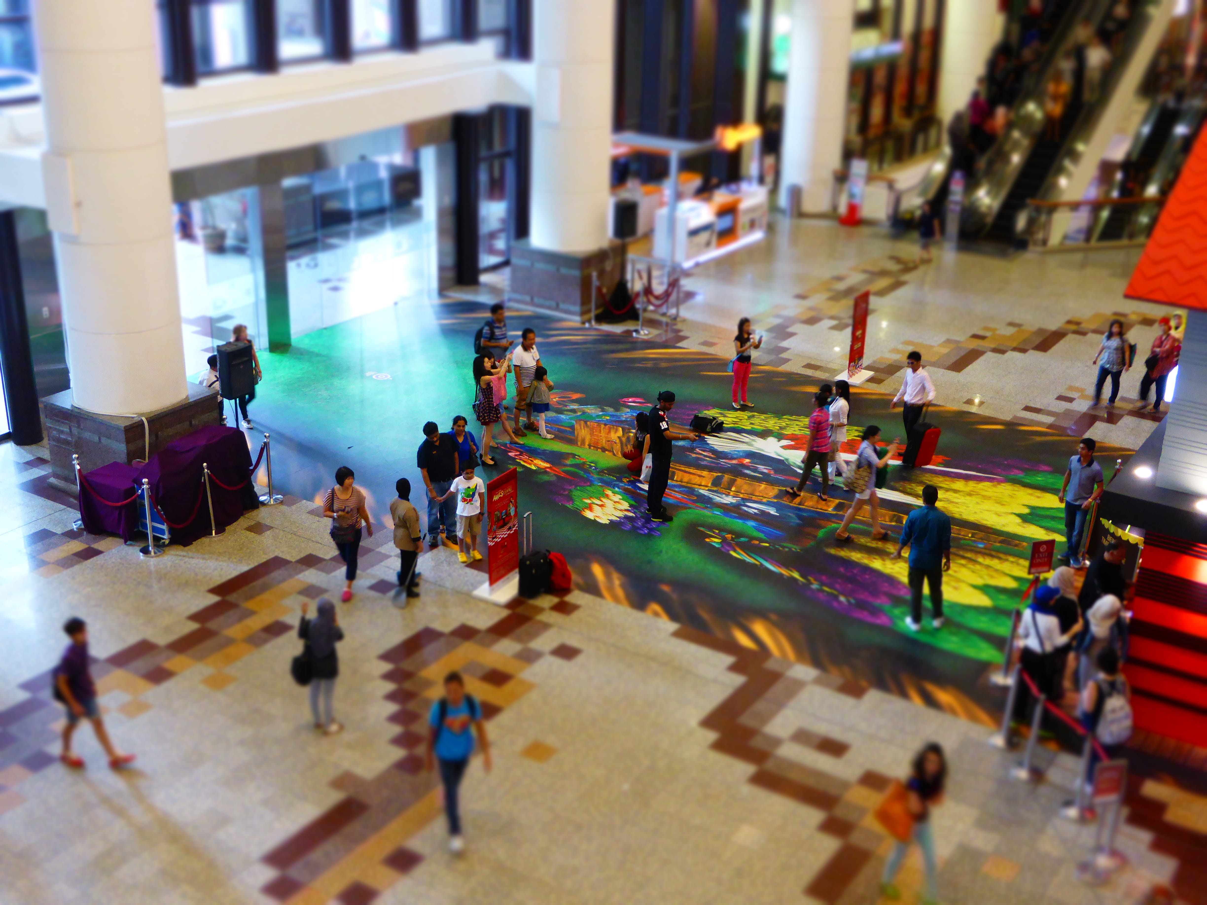 women, selective focus, mall, street, 4K, shopping, foyer, real people, retail, hong kong island, architecture, high angle view, water, group of people, HD Wallpaper