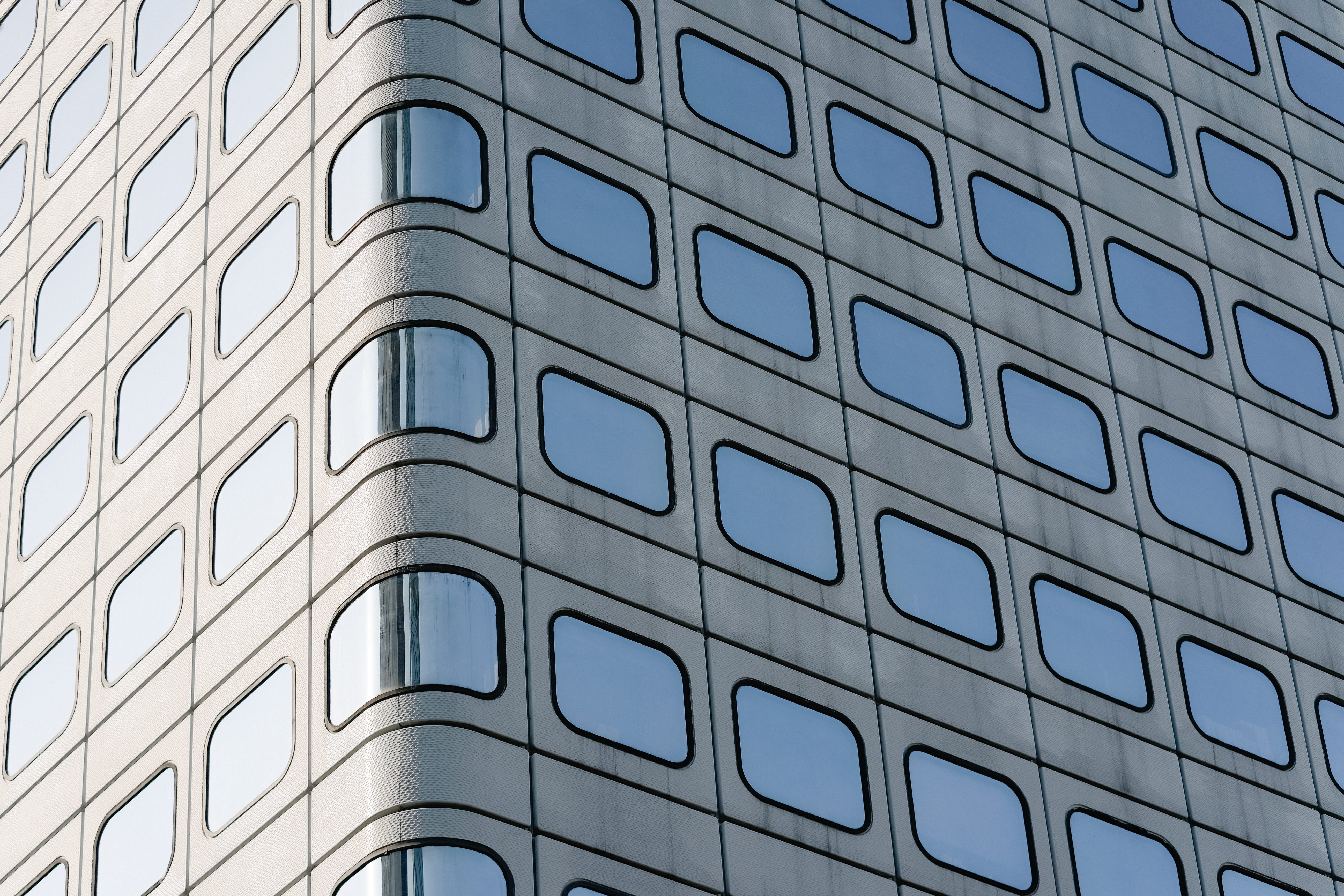 looking up, city, office building, high rise, built structure, urban, no people, low angle view, downtown, apartment building, building feature, glass - material, HD Wallpaper