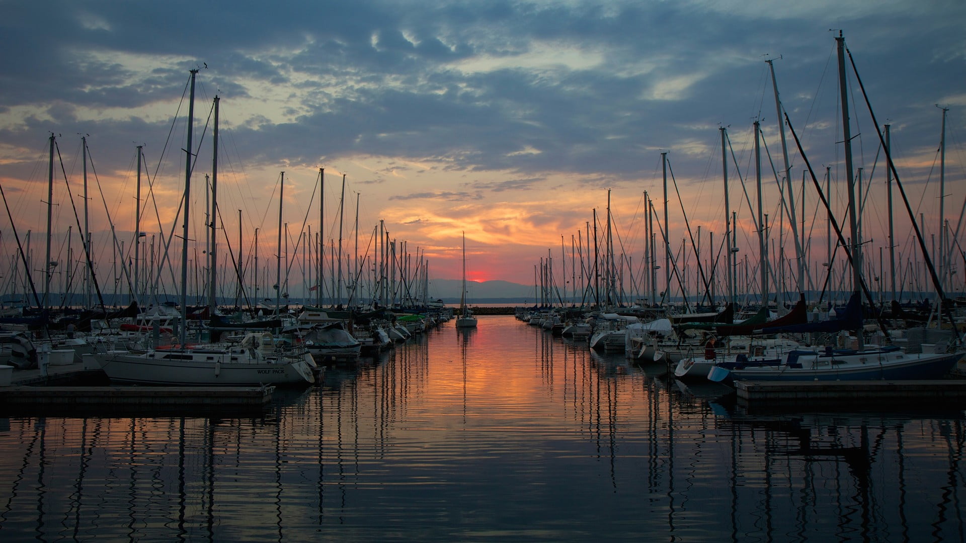 nature, moored, boat, tranquility, 1080P, beauty in nature, pole, cloud - sky, reflection, harbor, sunset, white, yacht, mast, black, marina, outdoors, HD Wallpaper