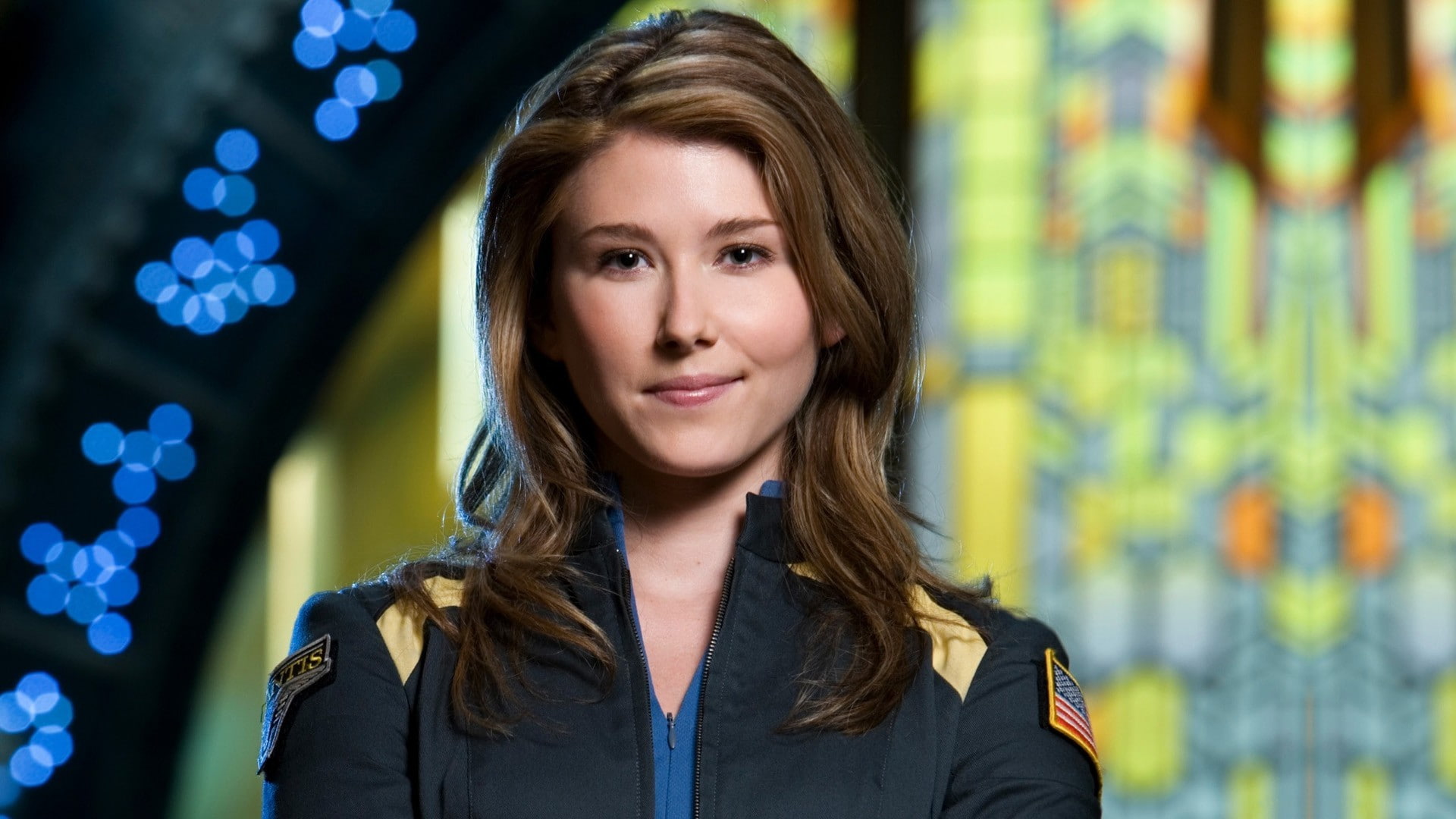 looking at camera, young adult, Stargate Atlantis, long hair, beautiful woman, happiness, portrait, brown hair, one person, focus on foreground, 1080P, HD Wallpaper