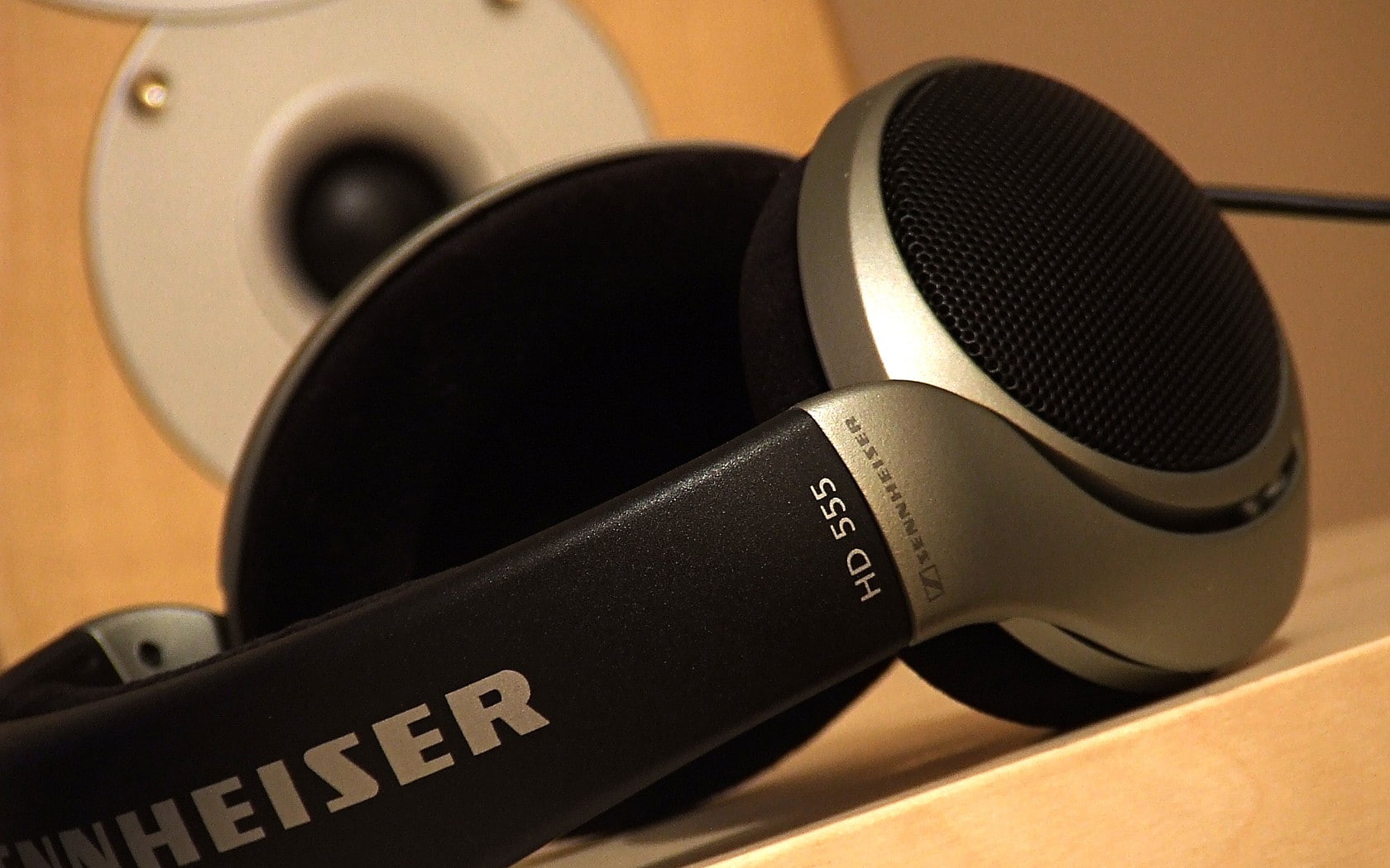 text, headphones, Sennheiser, closeup, 720P, HD Wallpaper