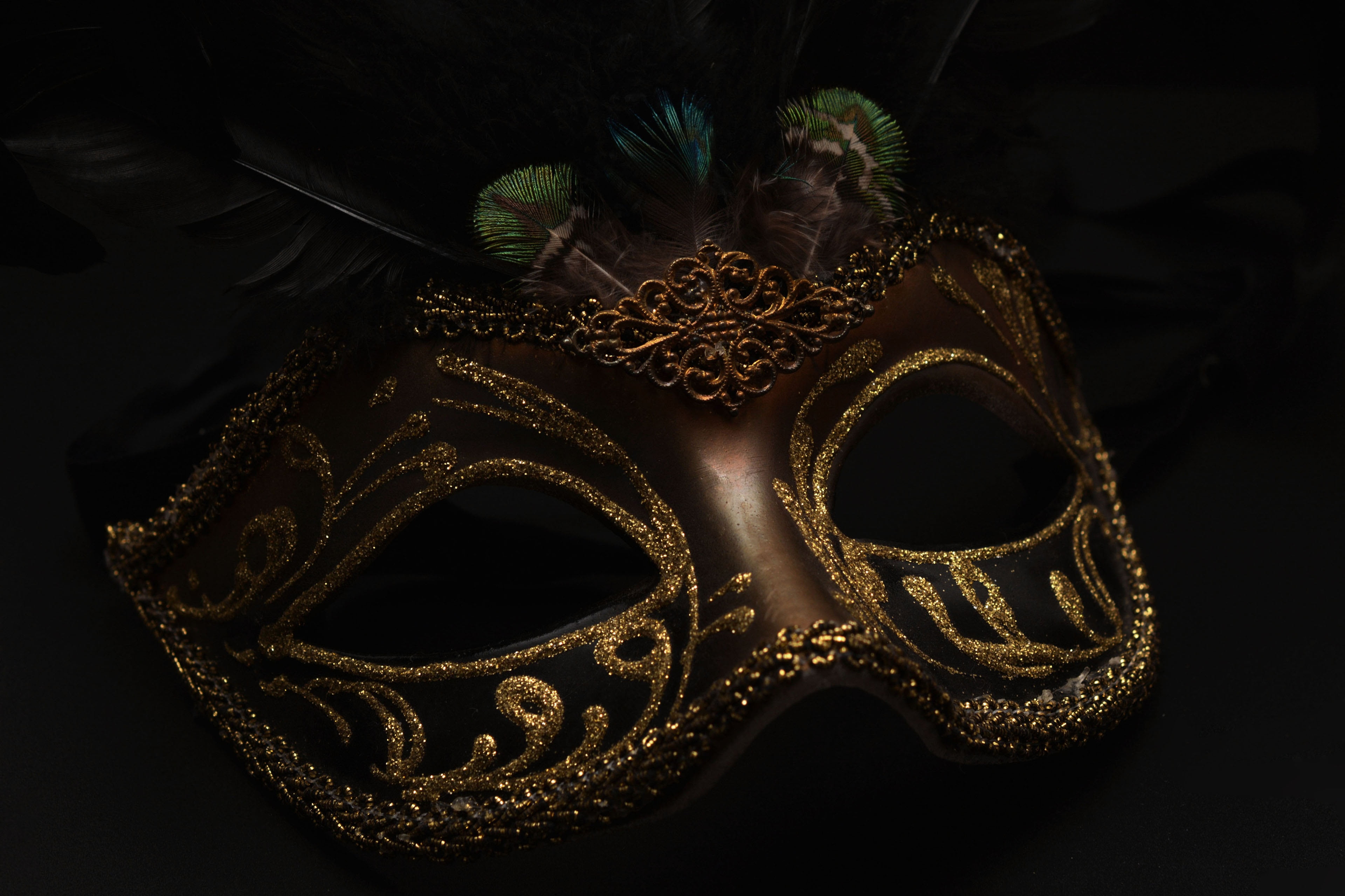 jewelry, celebration, shiny, cute, costume, masquerade, mask, close, studio shot, human, romance, venice - Italy, elegance, close-up, luxury, disguise, HD Wallpaper