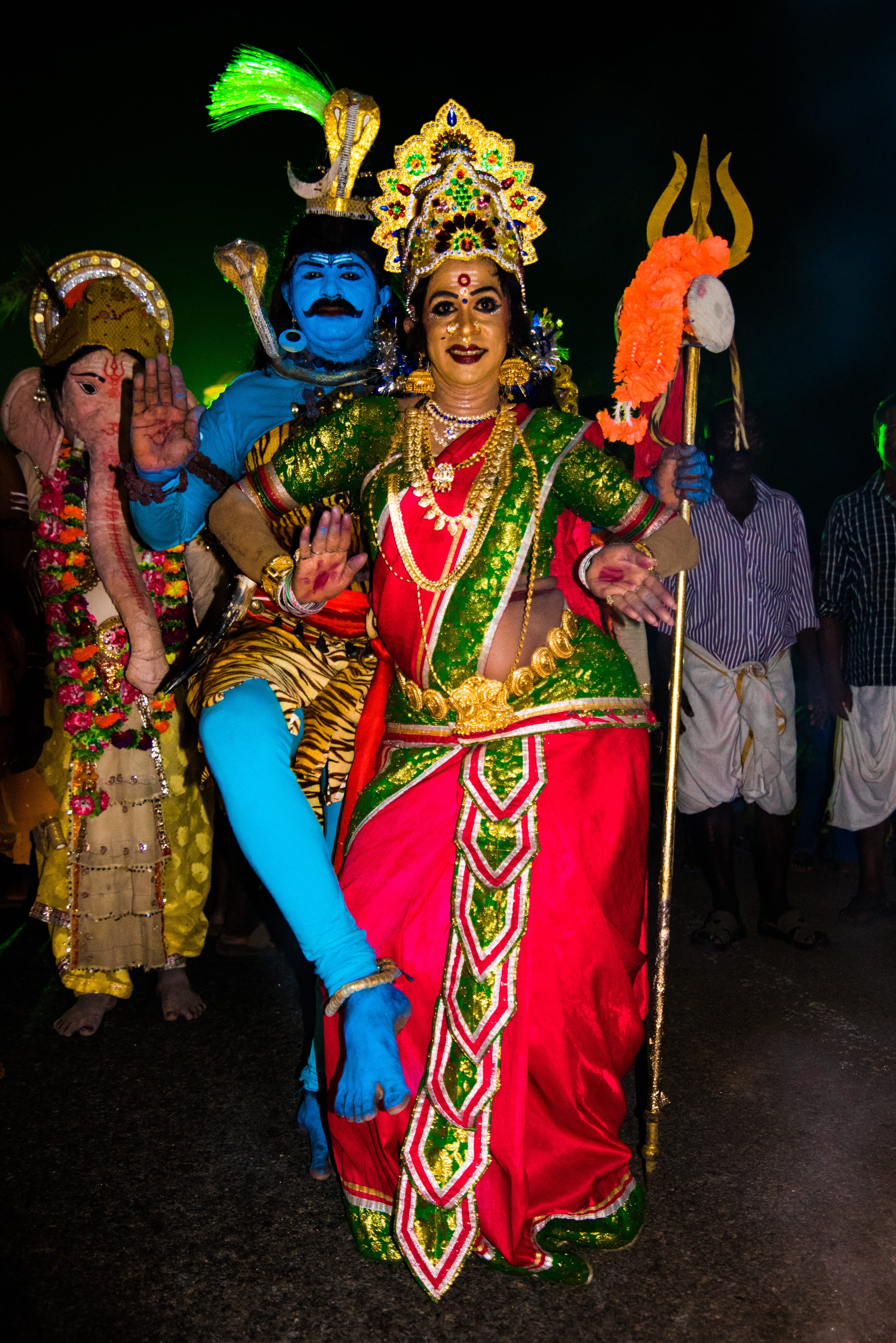 headdress, dancing, clothing, religion, tamil, arts culture and entertainment, group of people, 5K, traditional dancing, hindu, celebration, cultures, Phone HD Wallpaper