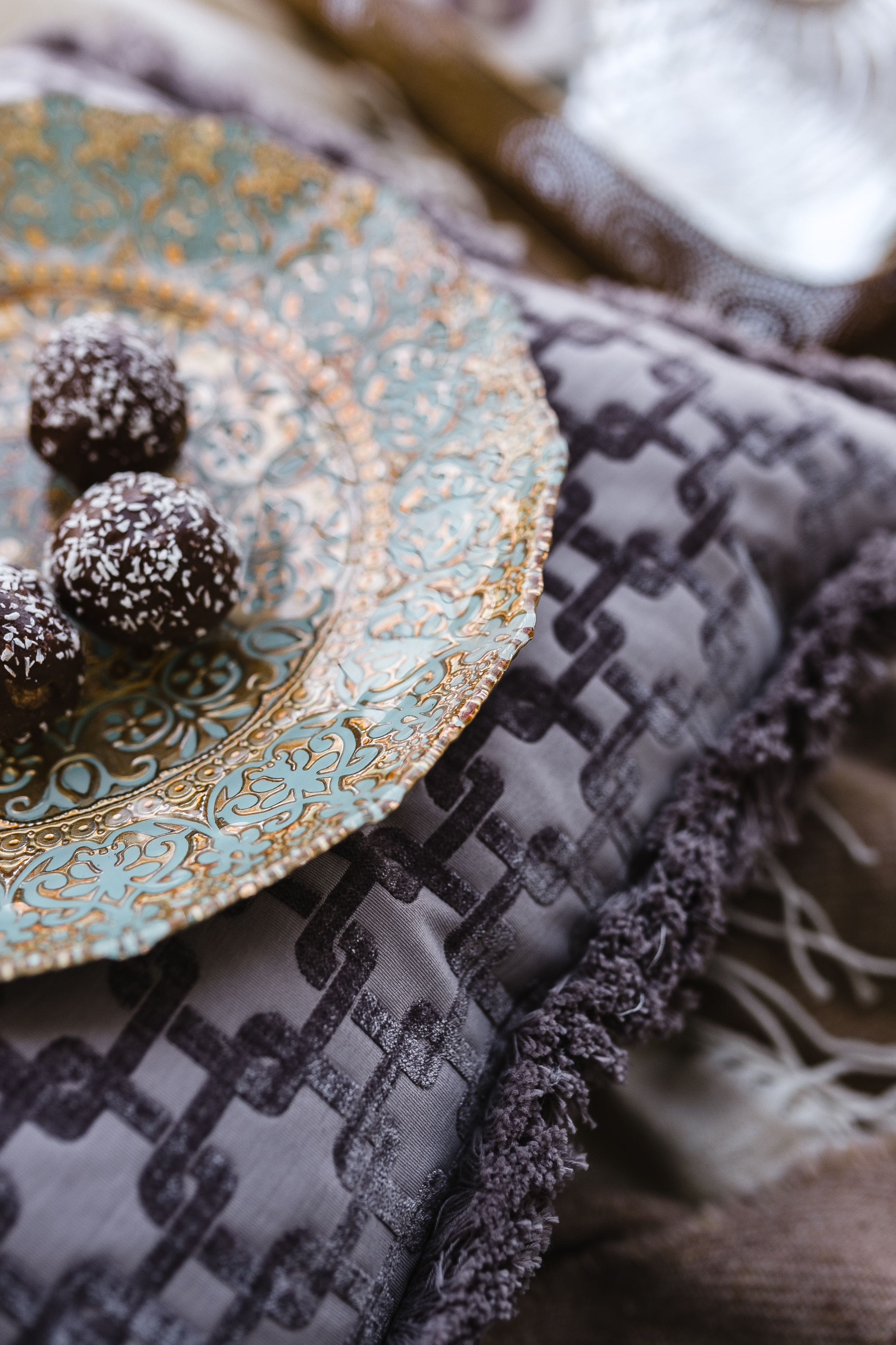 plate, design, sweet food, floral pattern, dessert, comfortable, still life, text, chilling, healthy eating, outdoor, pillows, cozy, Balcony, relax, 2K, Phone HD Wallpaper