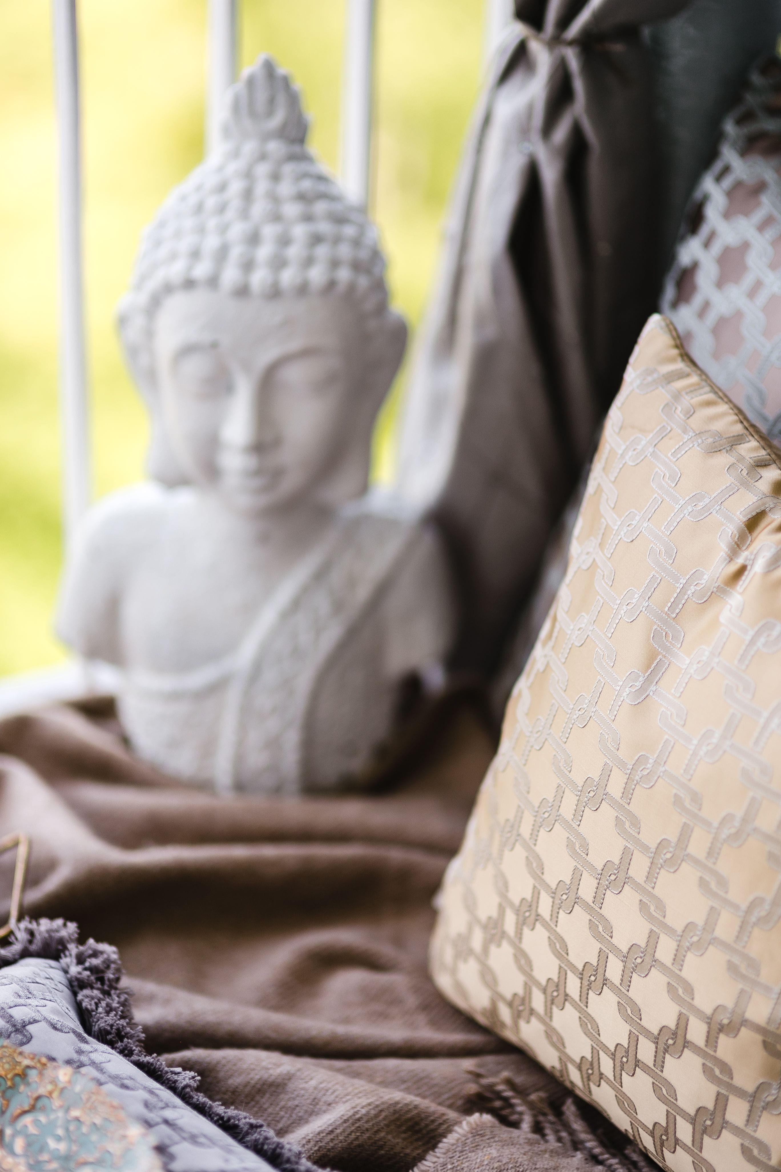 representation, pillows, statue, white, resting, outdoor, still life, space, close-up, chilling, textile, spirituality, no people, male likeness, human representation, Phone HD Wallpaper