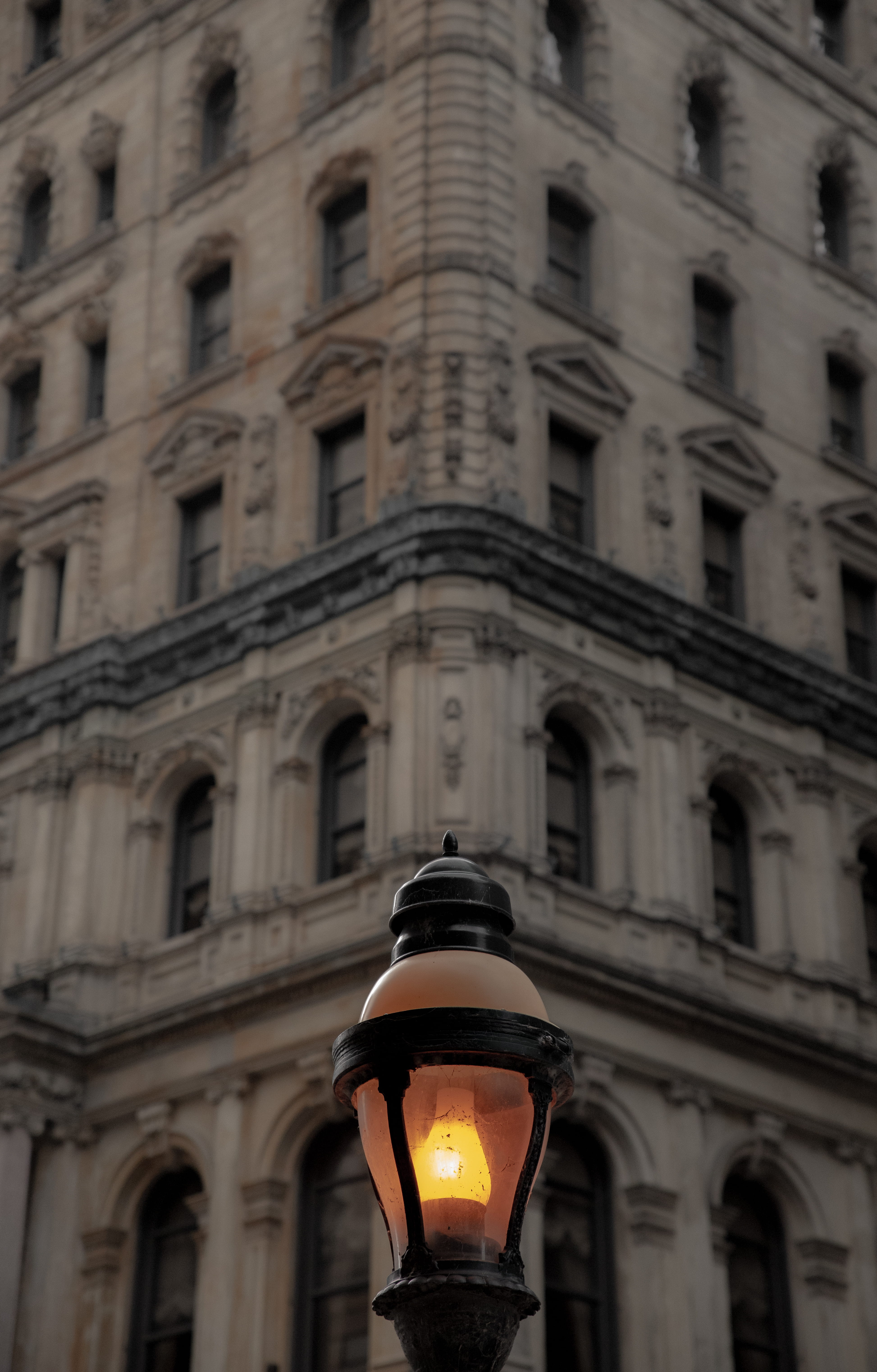 residential district, lumiere, quebec, no people, concrete, lighting equipment, building, outdoors, day, tower, apparel, daytime, built structure, nature, Phone HD Wallpaper