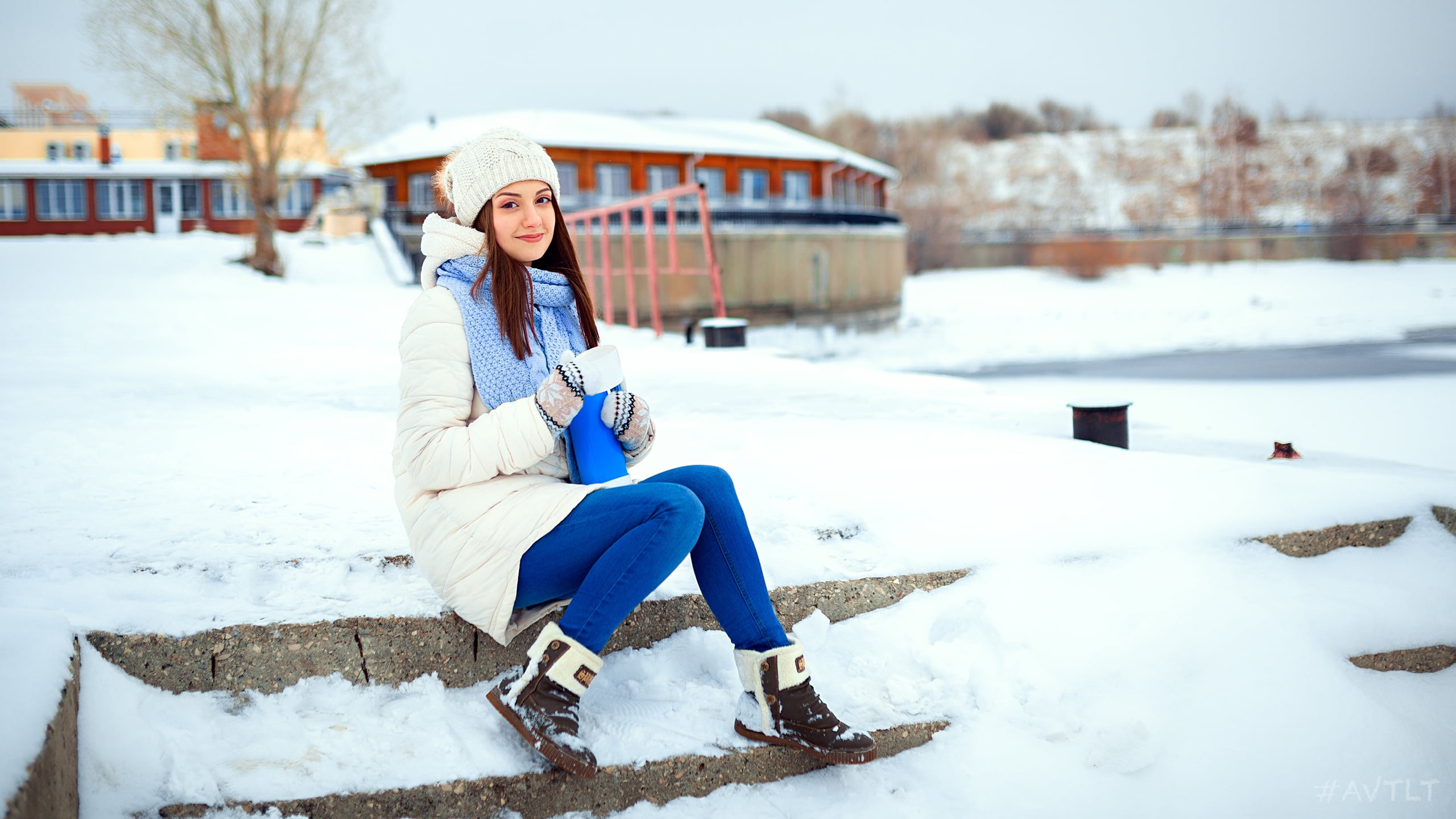 smiling, Wool cap, jeans, 2K, looking at viewer, brunette, snow, sitting, jacket, white jacket, woolly hat, boots, winter, gloves, Aleksandr Suhar, portrait, HD Wallpaper