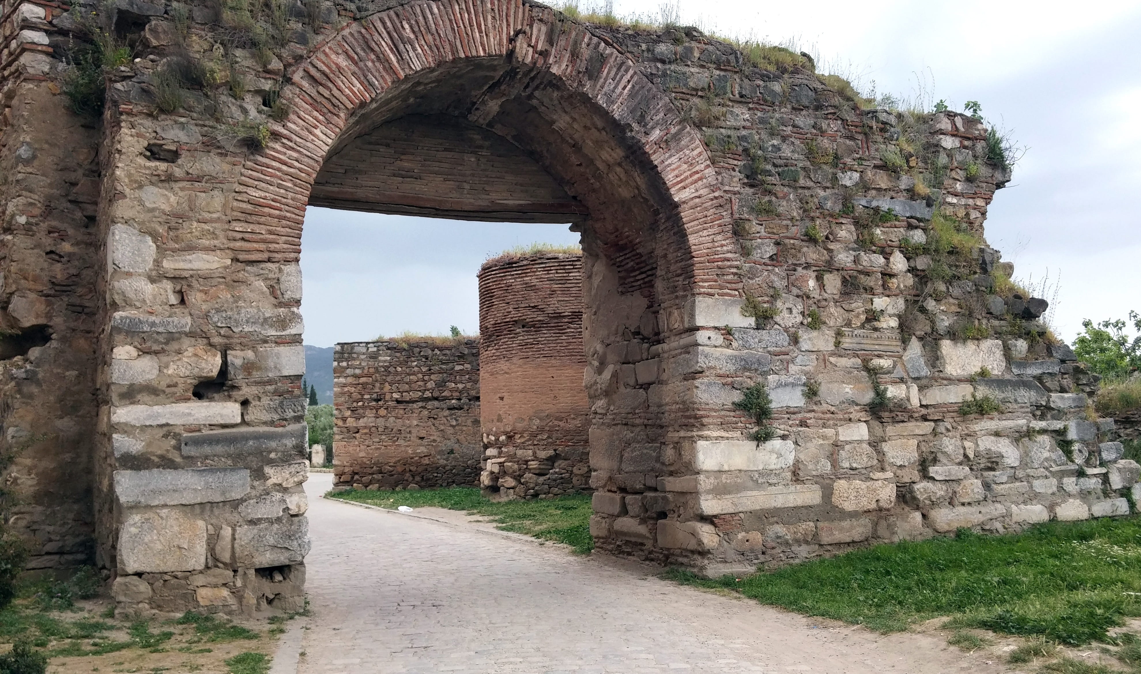 the past, archaeology, iznik, 4K, street, nature, sky, built structure, old, stone wall, brick, ancient, deterioration, weathered, abandoned, damaged, HD Wallpaper
