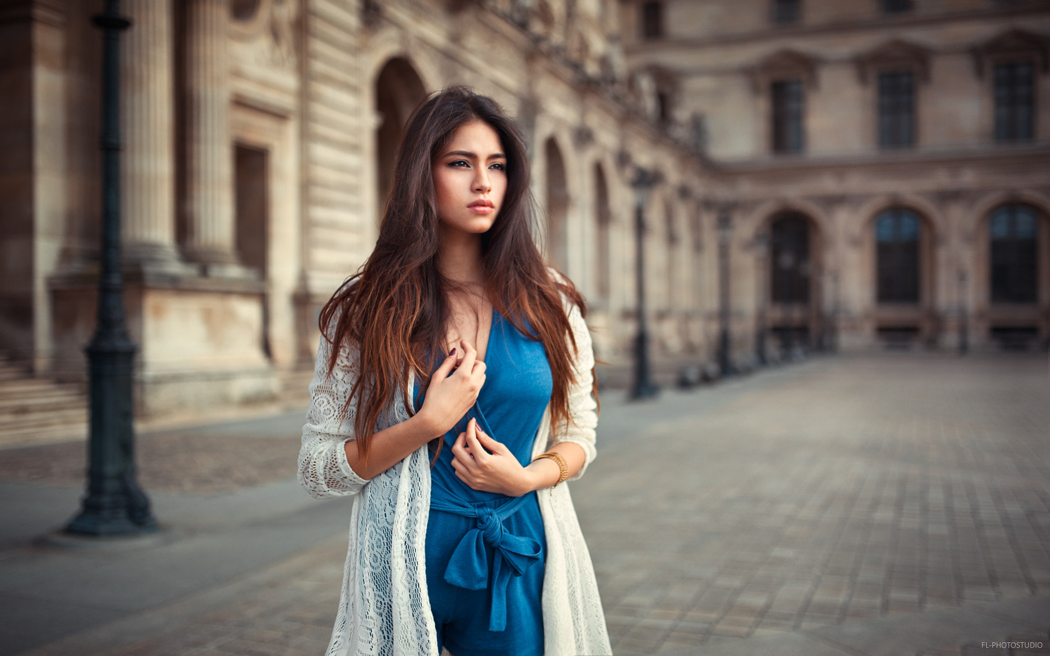 1080P, women, looking away, depth of field, portrait, HD Wallpaper