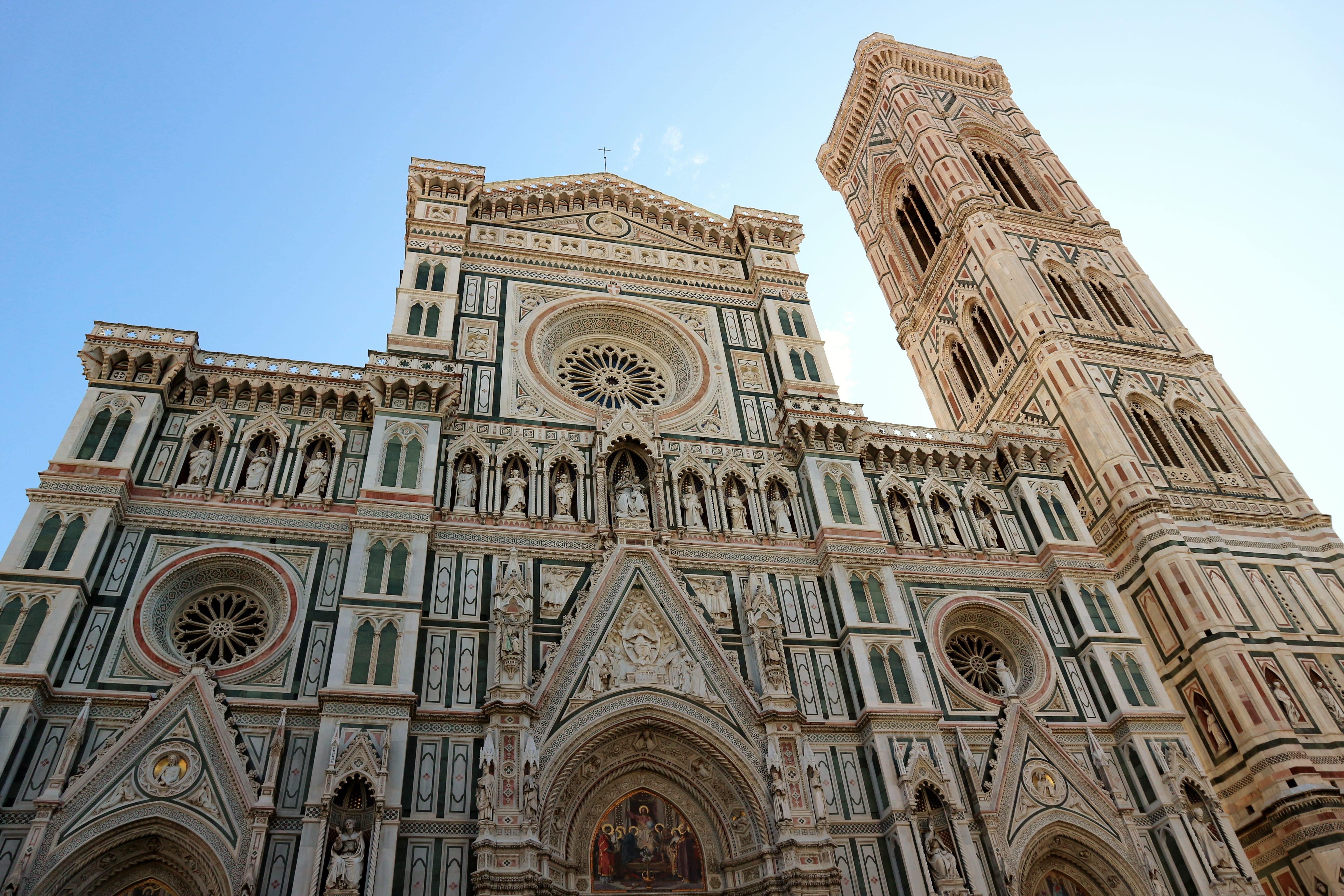 building exterior, places of interest, tuscany, no people, religion, arch, dom, nature, angle, sky, outdoors, day, spirituality, firenze, tourist attraction, HD Wallpaper