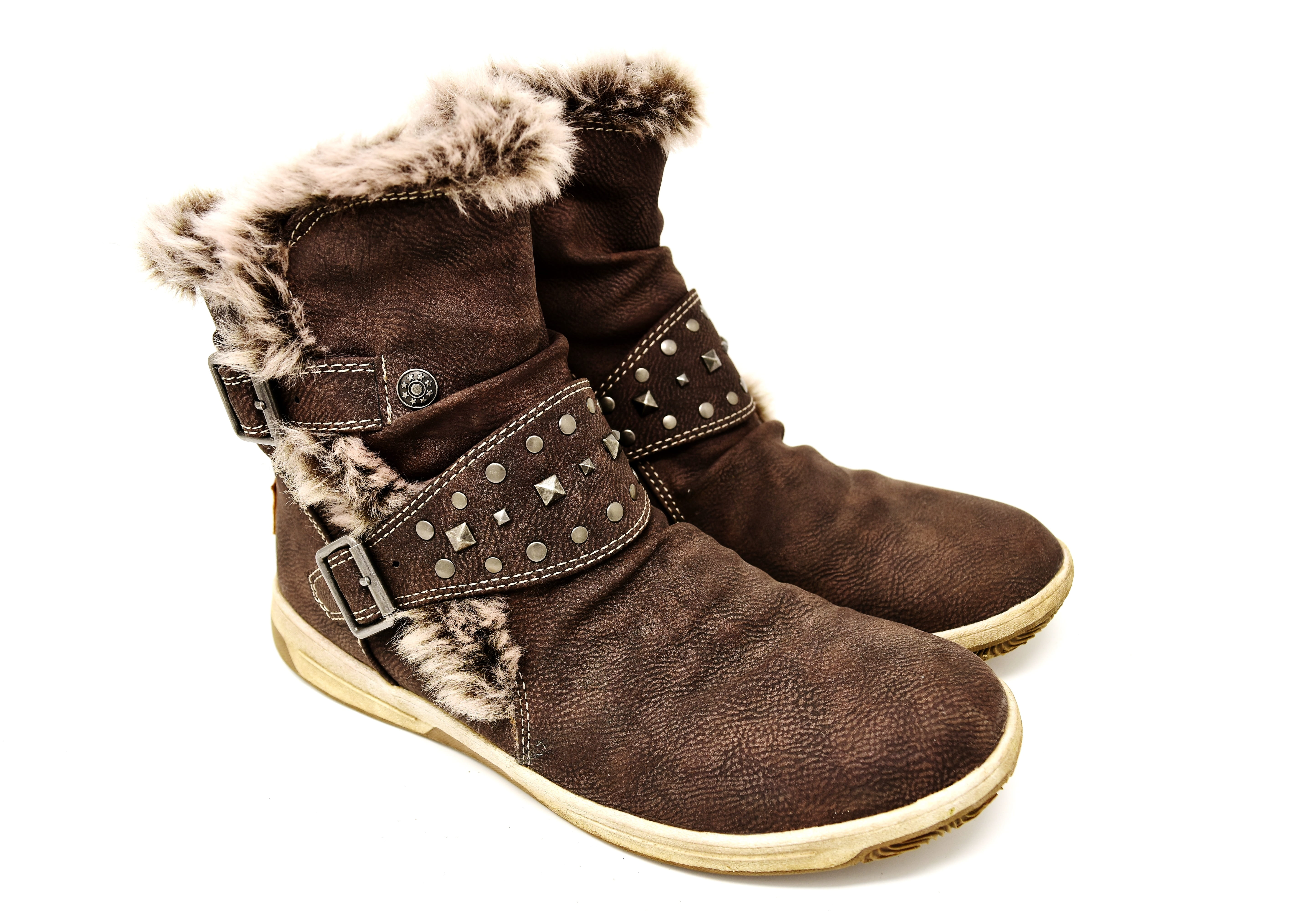 winter boots, leather boots, personal accessory, one person, winter shoes, boot, pair, chic, studio shot, white background, still life, brown, leather shoes, HD Wallpaper