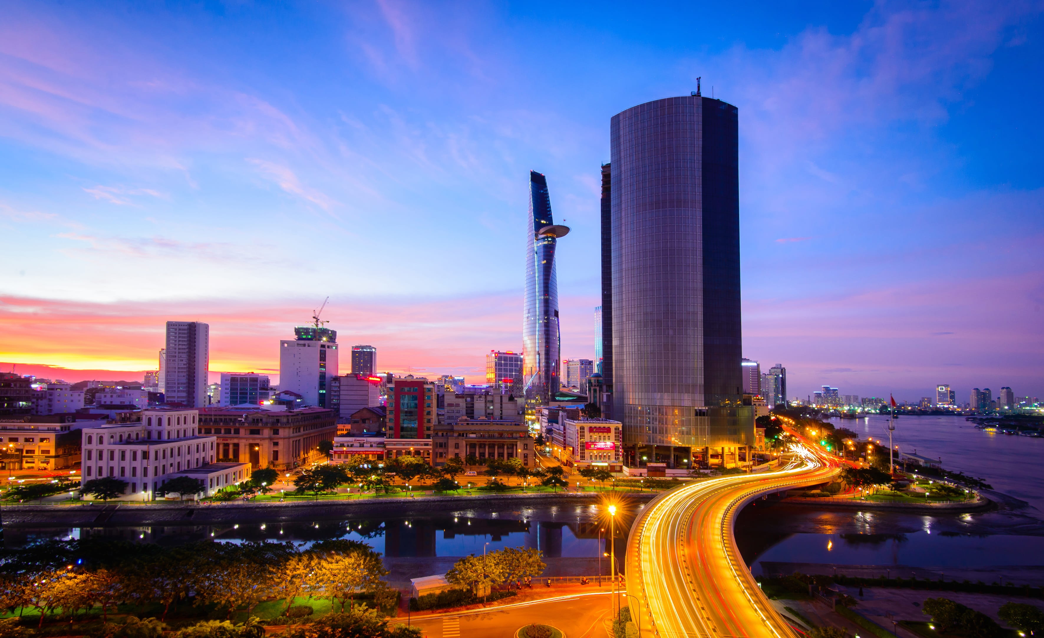 built structure, no people, building exterior, skyscraper, scene, 2K, purple, nice, nature, bitestco, sunset, light, beauty, dusk, long exposure, lands, HD Wallpaper