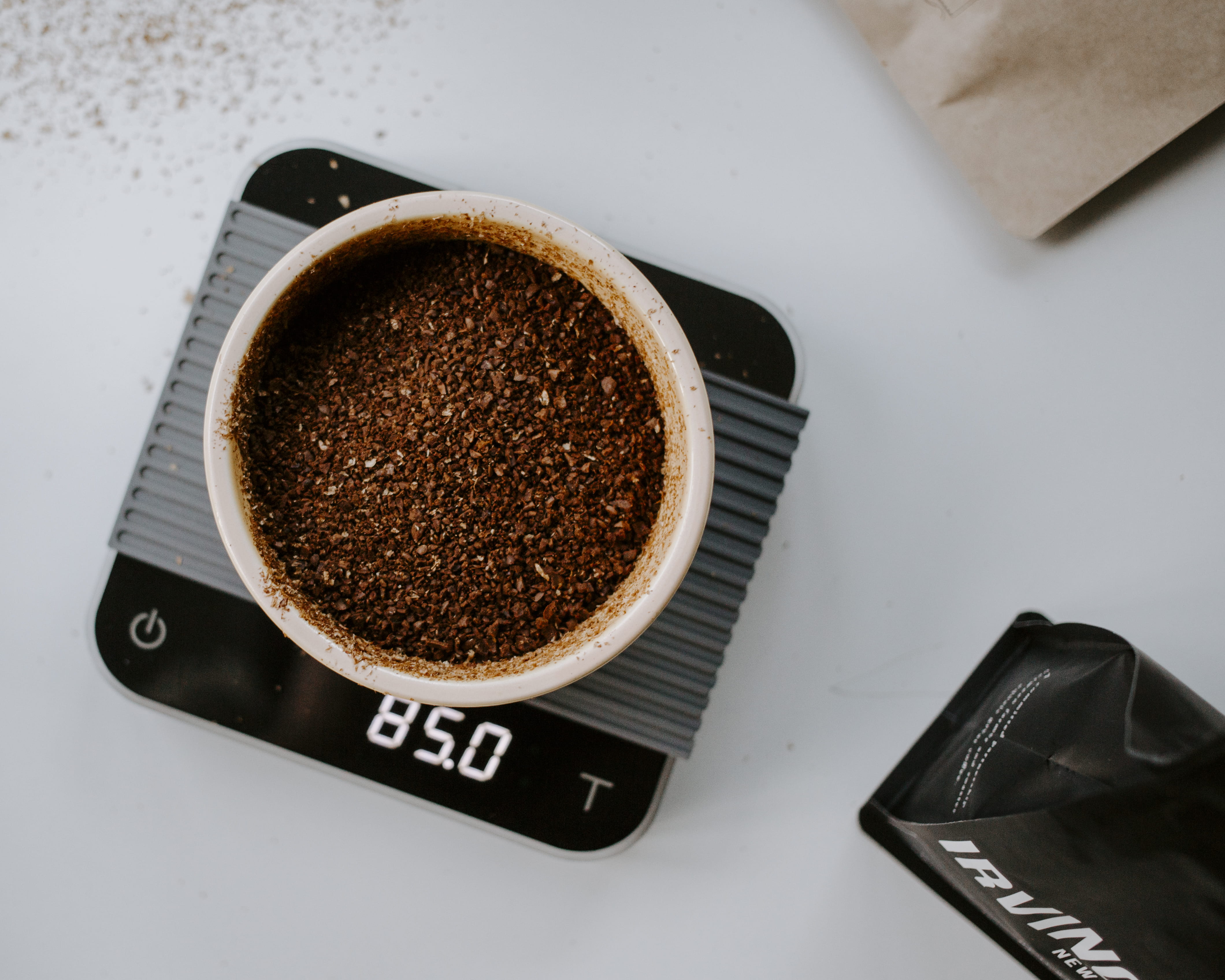 table, mug, fudge, dessert, coffee - drink, plant, grinds, ground coffee, summer, non-alcoholic beverage, coffee cup, cocoa, high angle view, refreshment, HD Wallpaper