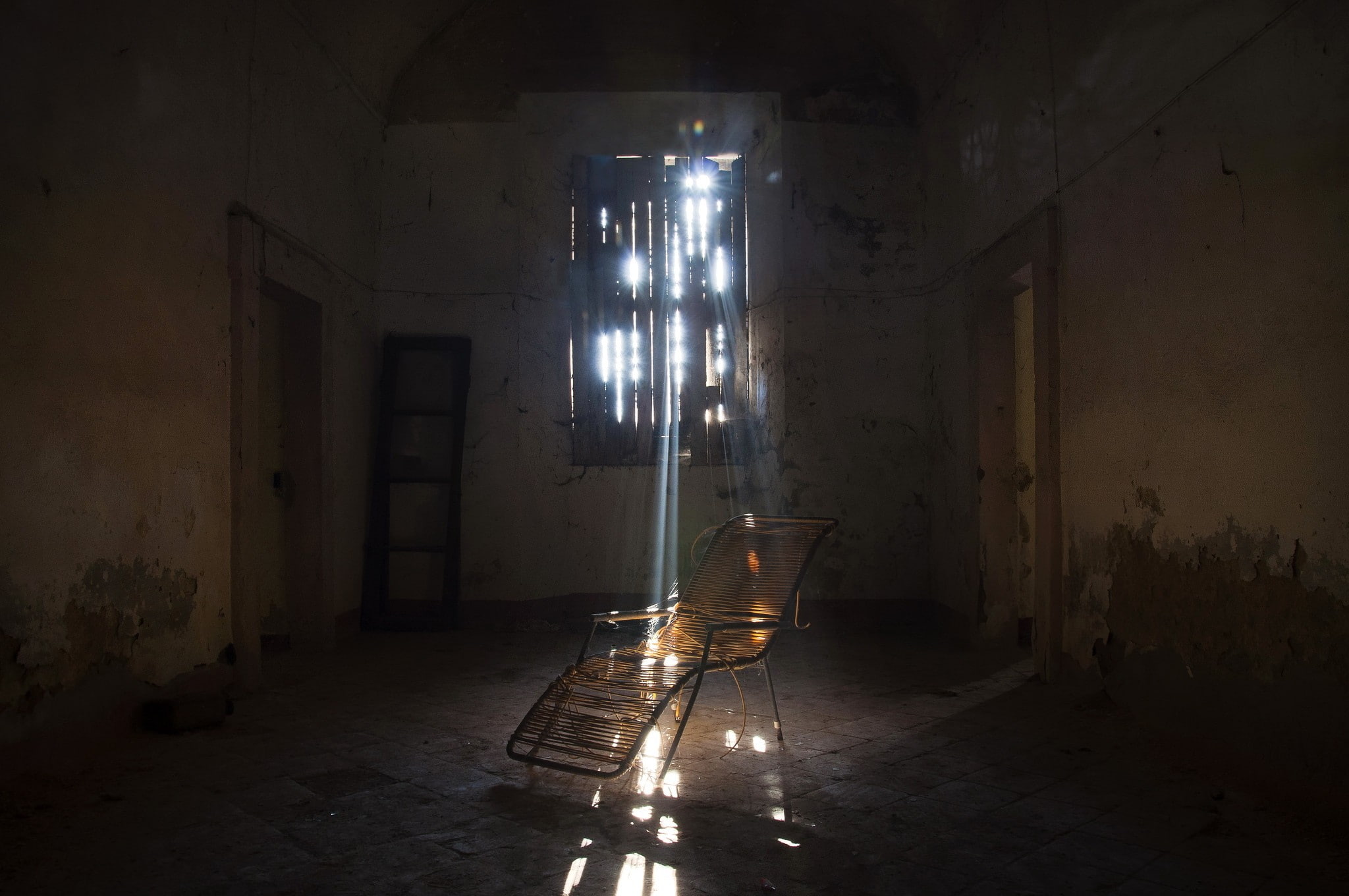 interior, room, sun rays, chair, 1080P, HD Wallpaper