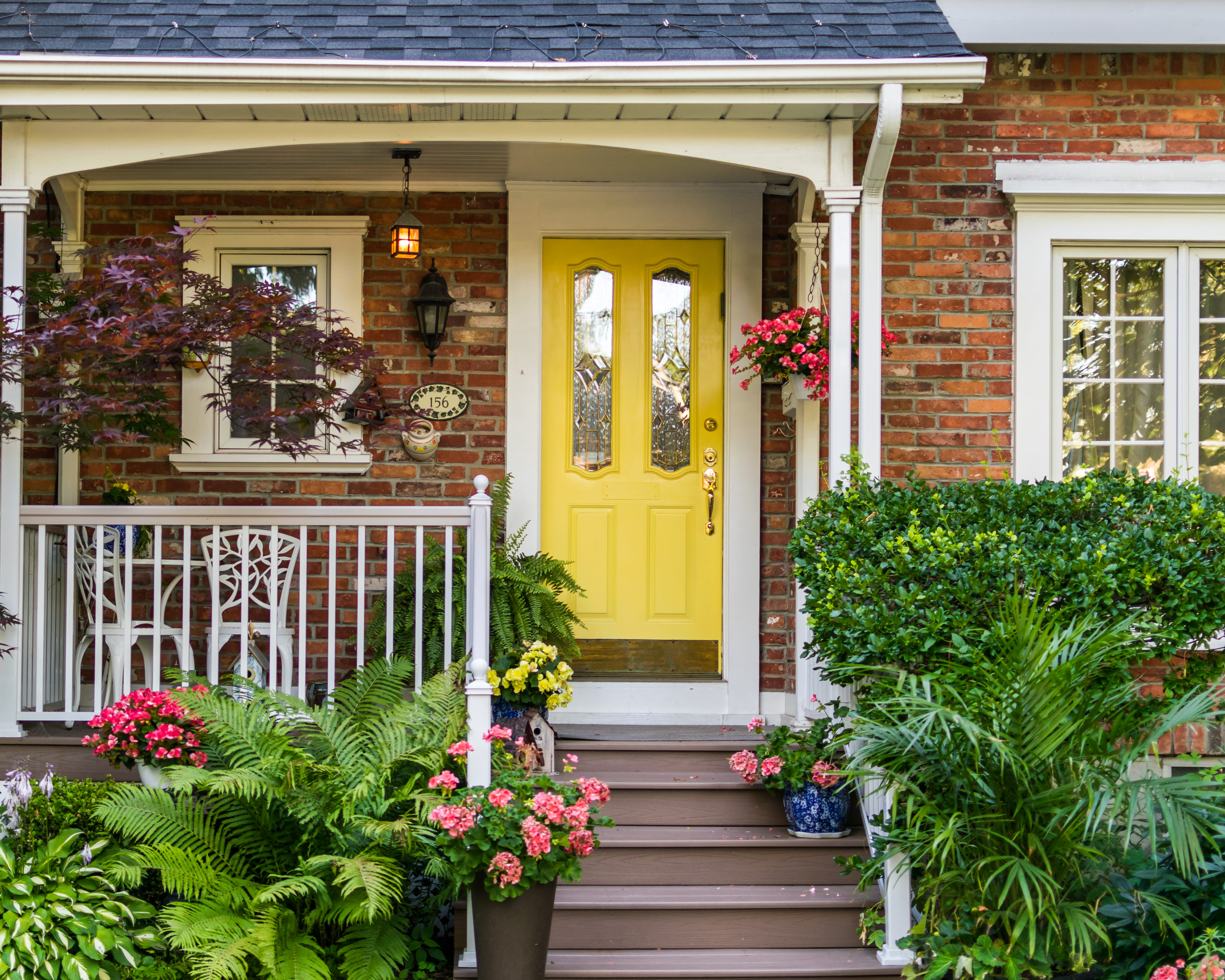 potted plant, brick, fern, window box, outdoors, staircase, entrance, flower pot, built structure, building exterior, no people, railing, housing, cottage, HD Wallpaper