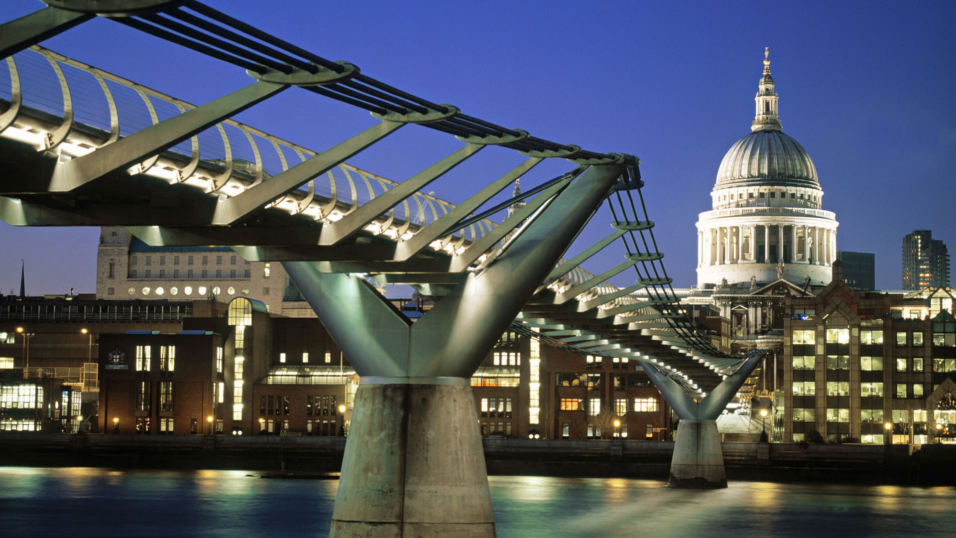 government, bridge - man made structure, cityscape, umbrella, connection, sky, travel, modern, London, building, travel destinations, bridge, water, nature, HD Wallpaper