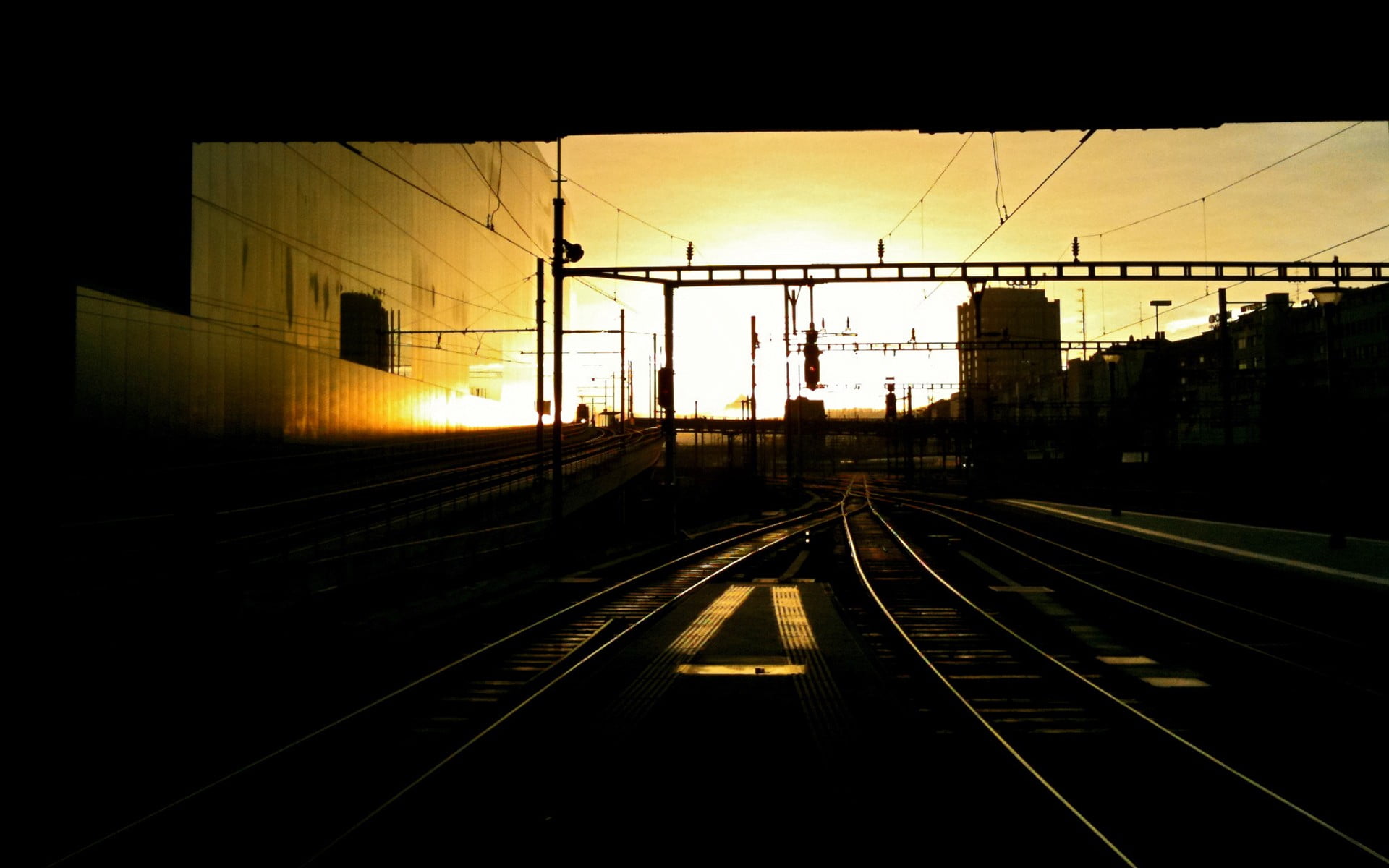 mode of transportation, vanishing point, track, photography, electricity, rail transportation, dark, no people, nature, urban, the way forward, patio, railroad station platform, HD Wallpaper