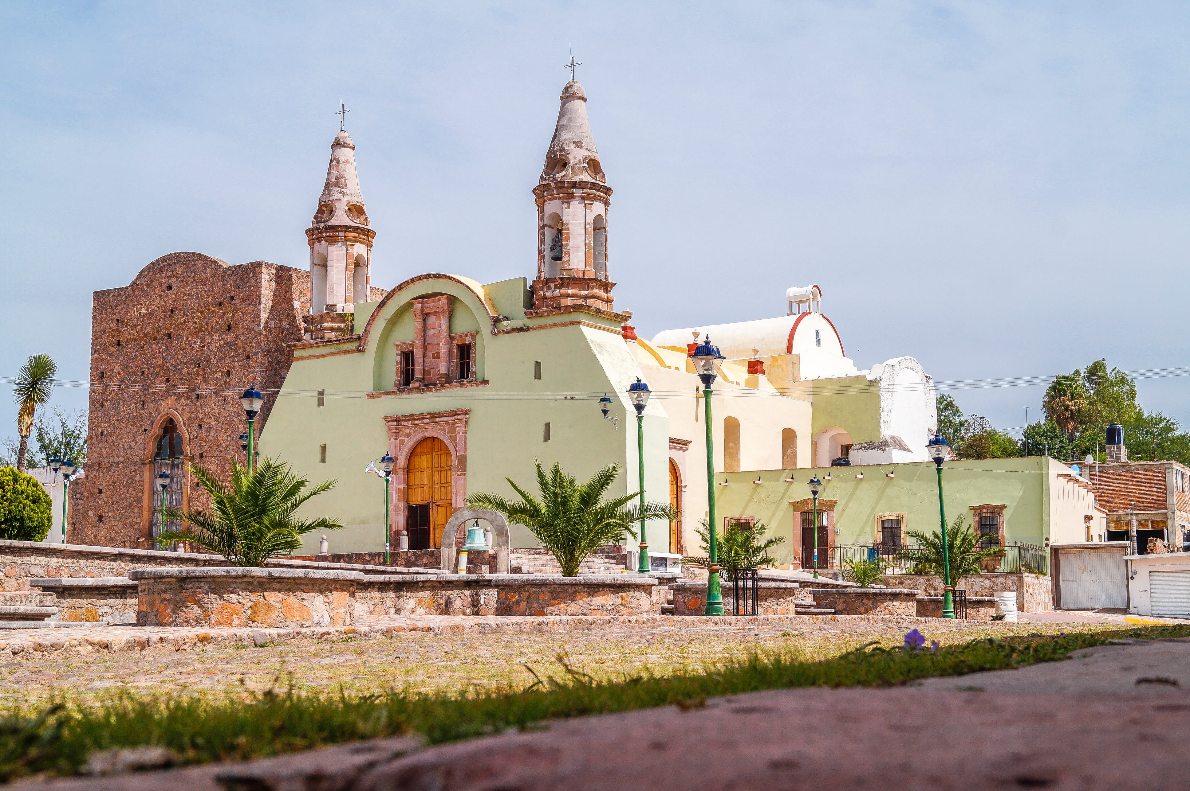 hacienda de bocas slp, belief, 4K, architecture, plaza, bocas slp, no people, tower, religion, spire, built structure, mexico, outdoors, travel destinations, HD Wallpaper