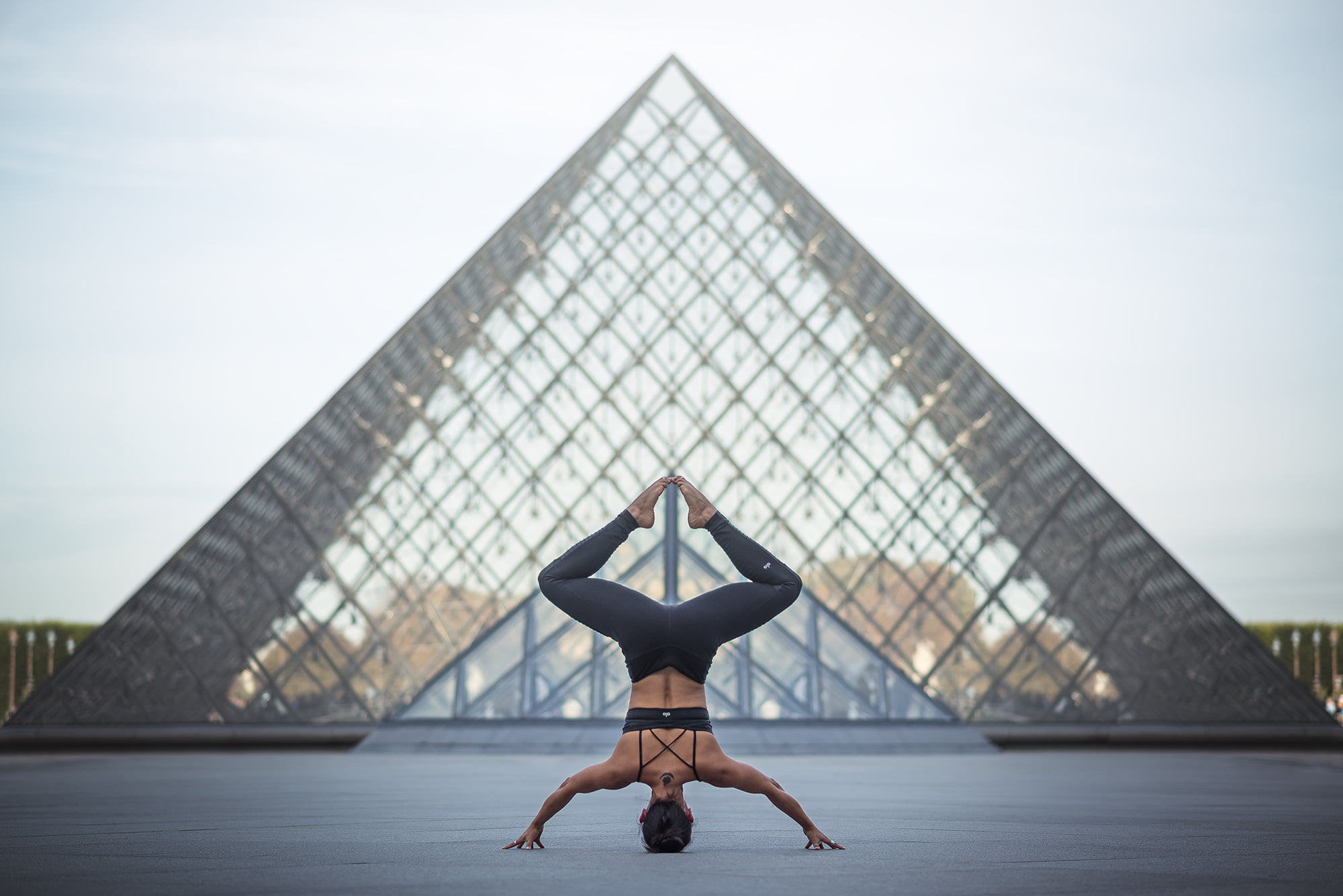 outdoors, wellbeing, one person, modern, Paris, flexibility, nature, architecture, yoga, Louvre, leisure activity, women, sport, Gemma Vassallo, adult, HD Wallpaper