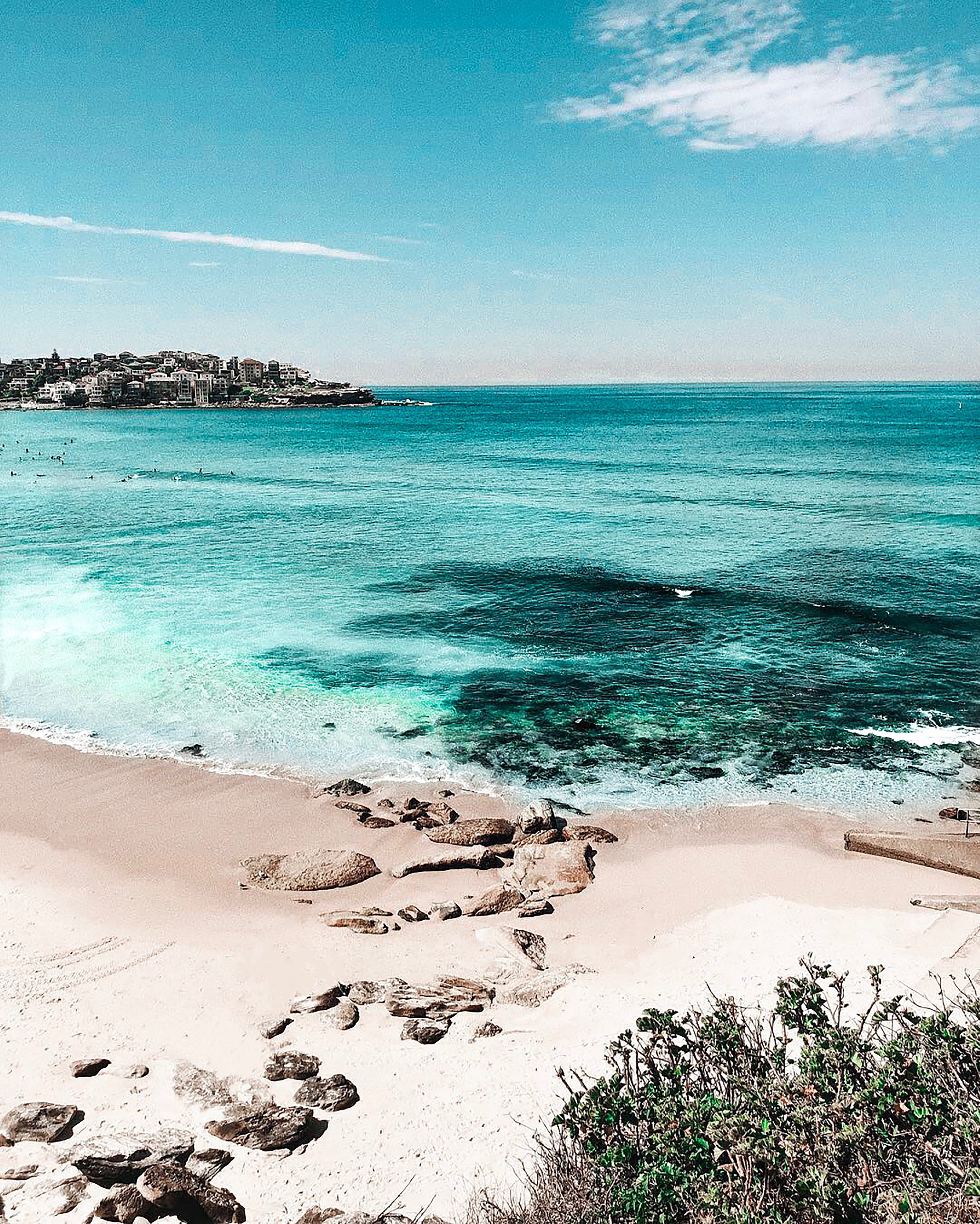australia, beach, no people, outdoors, sydney, seashore, sea, horizon over water, rocks, nature, horizon, waves, 4K, scenics - nature, seascape, tranquil scene, Phone HD Wallpaper