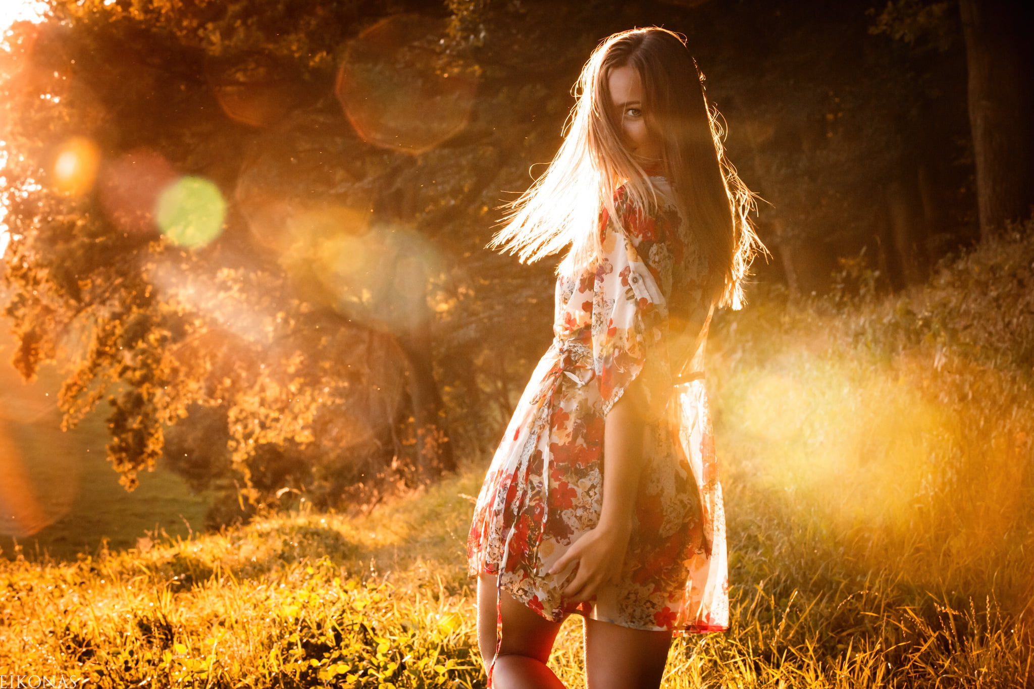 women, red, floral, the sun, hair, hairstyle, casual clothing, dress, girl, beauty, white, nature, Eikonas, child, three quarter length, glare, one person, HD Wallpaper