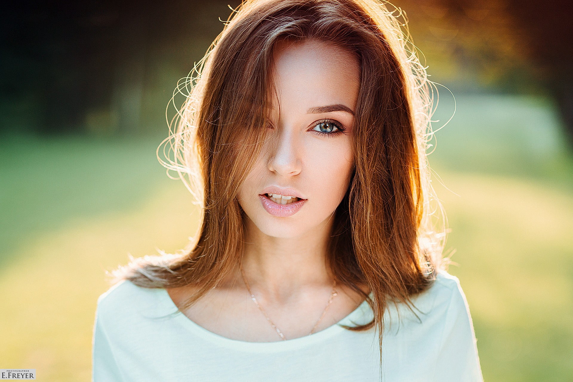 focus on foreground, s, young adult, face, outdoors, one person, headshot, teenager, women, beauty, front view, smiling, 1080P, Evgeny Freyer, young women, HD Wallpaper