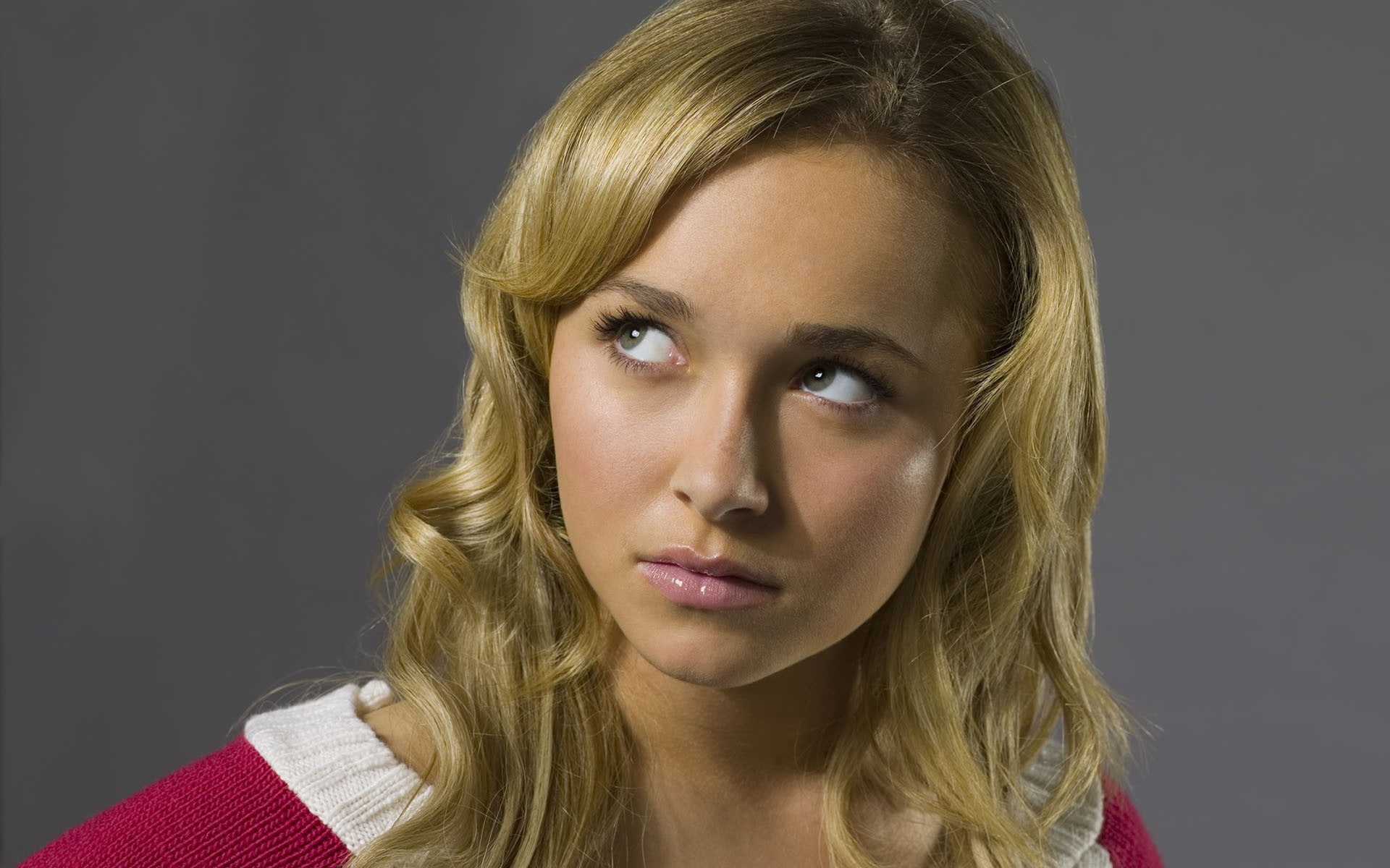 one person, portrait, studio shot, contemplation, black background, adult, blond hair, Hayden Panettiere, human face, beautiful woman, Claire Bennet, young adult, HD Wallpaper