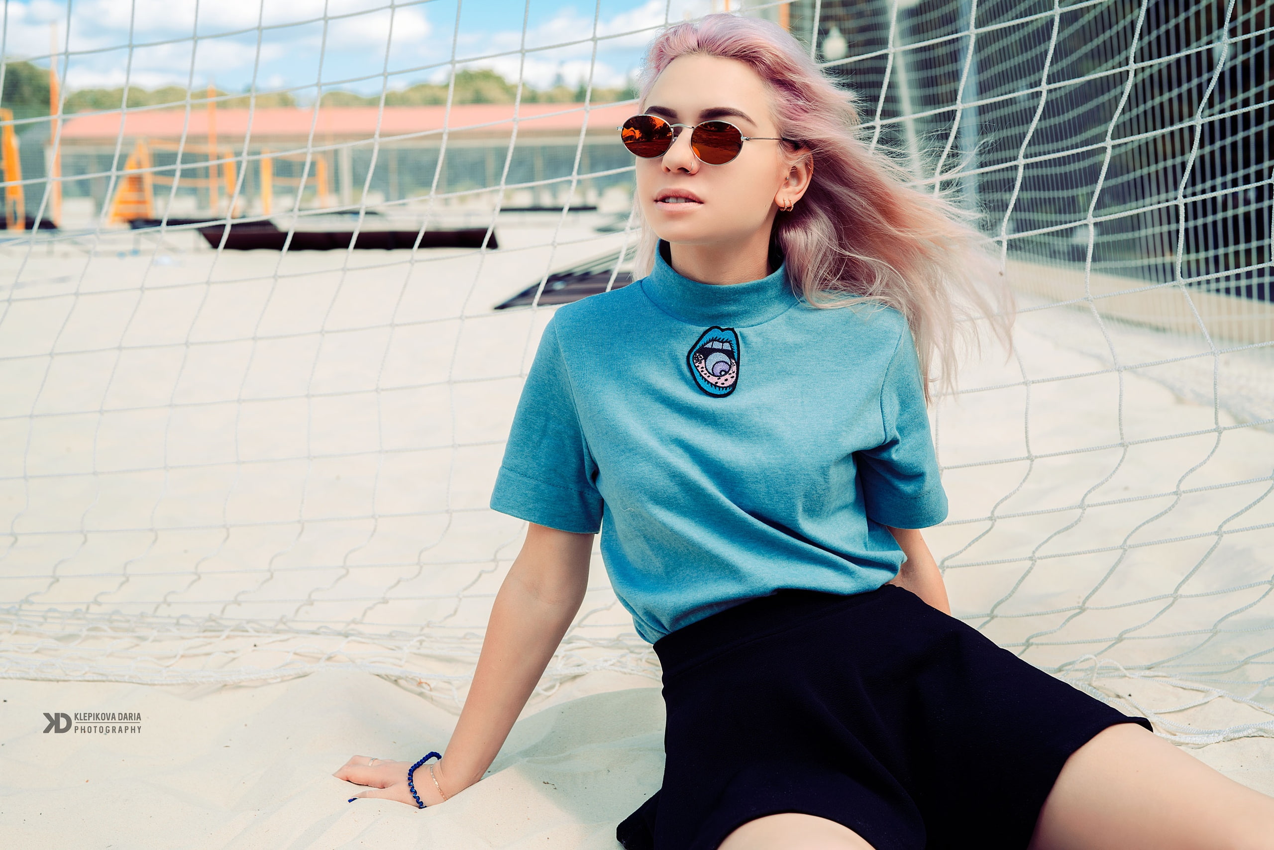 nose rings, T-shirt, young women, real people, miniskirt, casual clothing, hairstyle, lifestyles, beauty, women outdoors, one person, outdoors, focus on foreground, HD Wallpaper